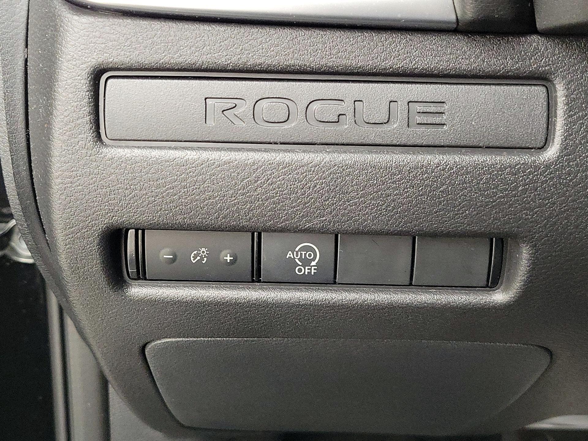 Thumbnail: 2023 Nissan Rogue - 13