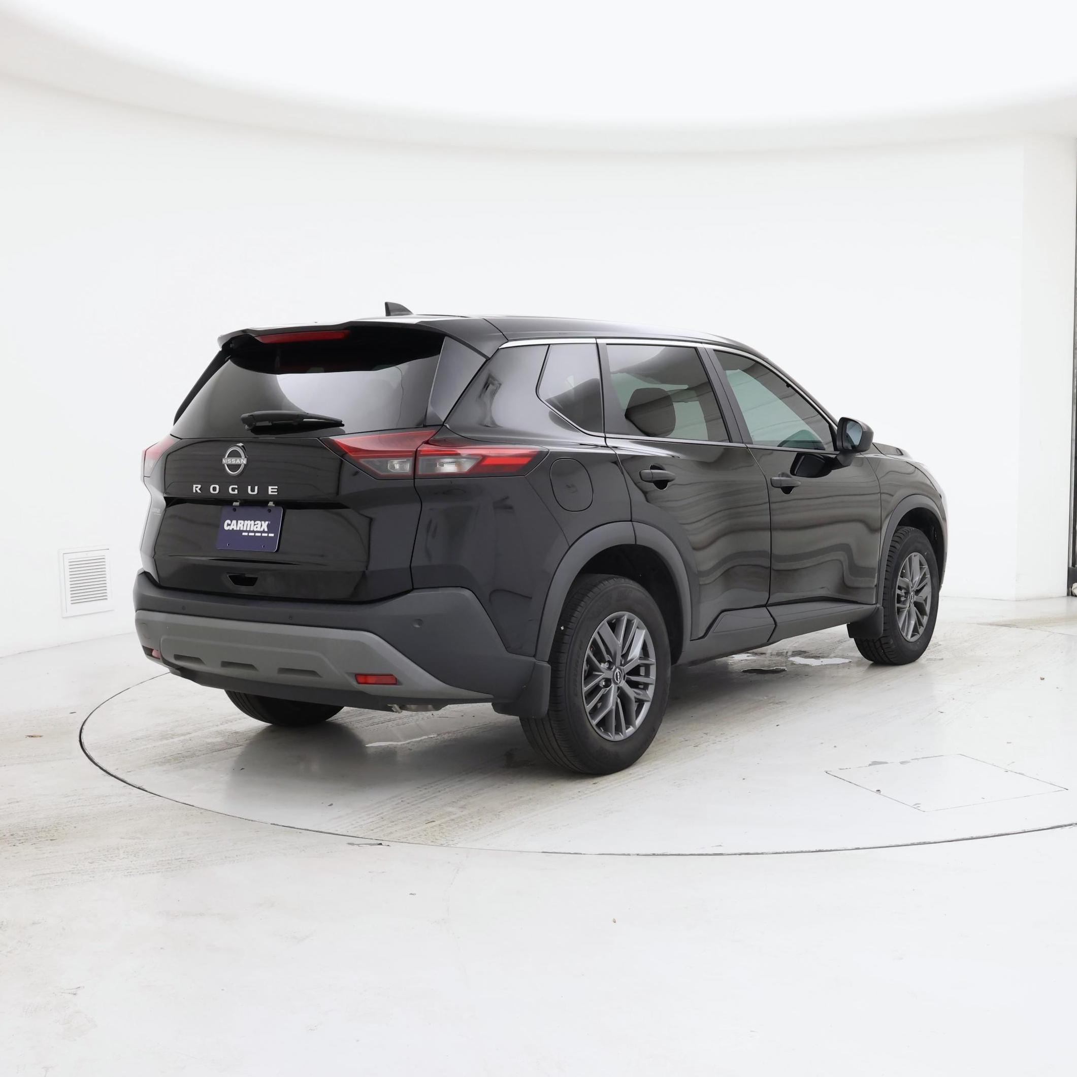 Thumbnail: 2023 Nissan Rogue - 8