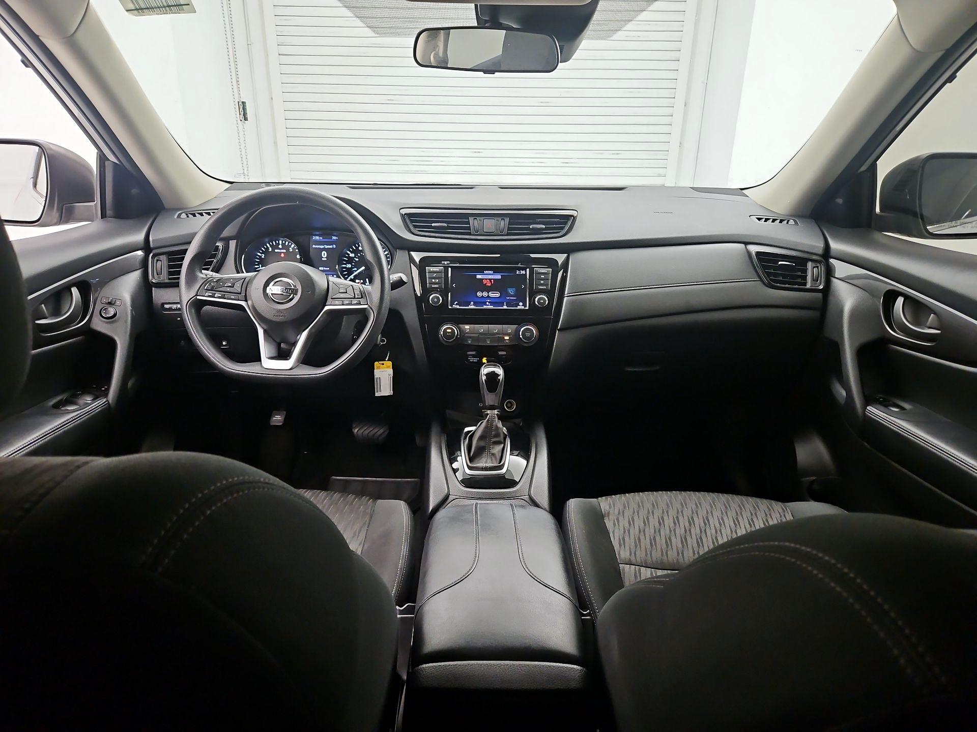 Thumbnail: 2020 Nissan Rogue - 9