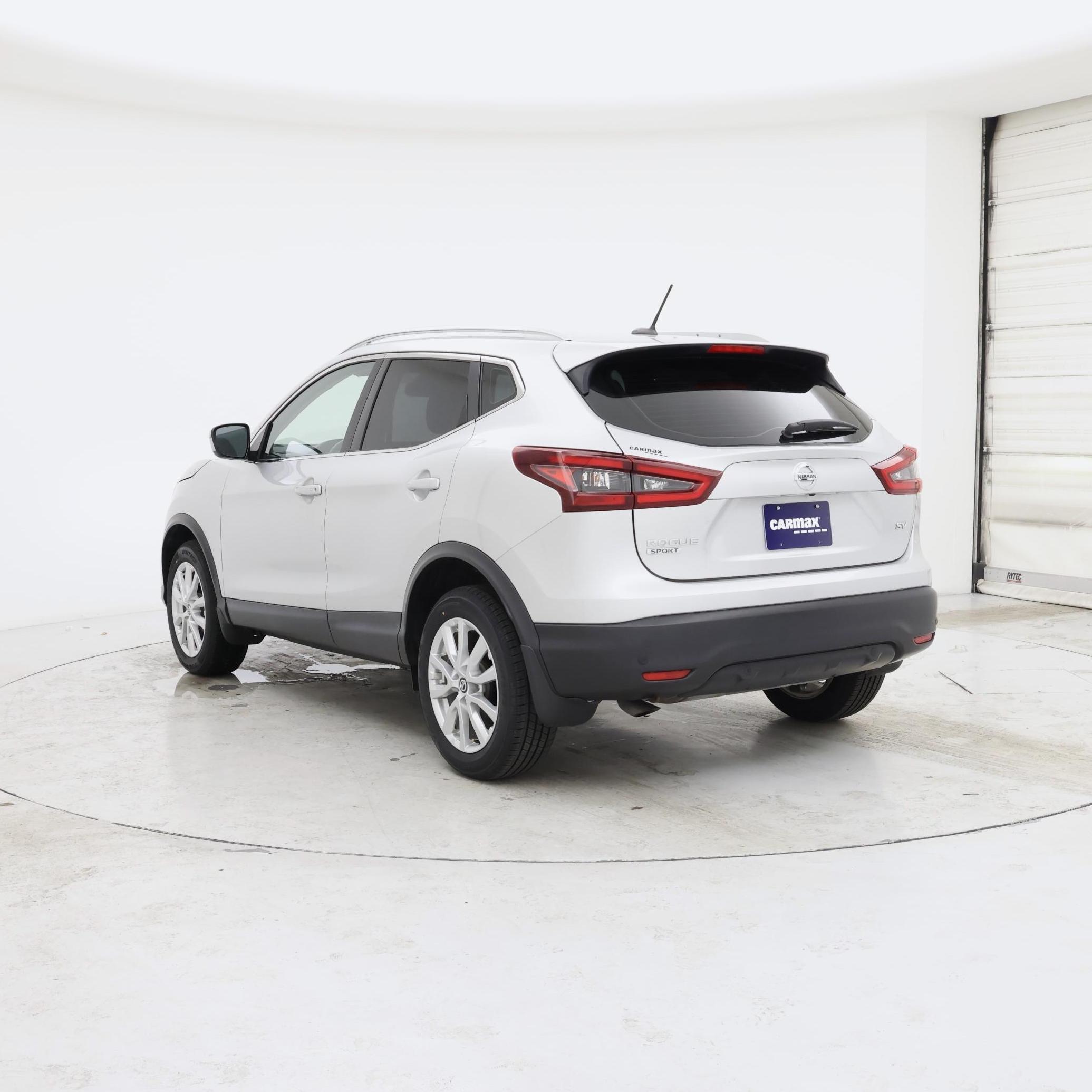 Thumbnail: 2021 Nissan Rogue Sport - 2