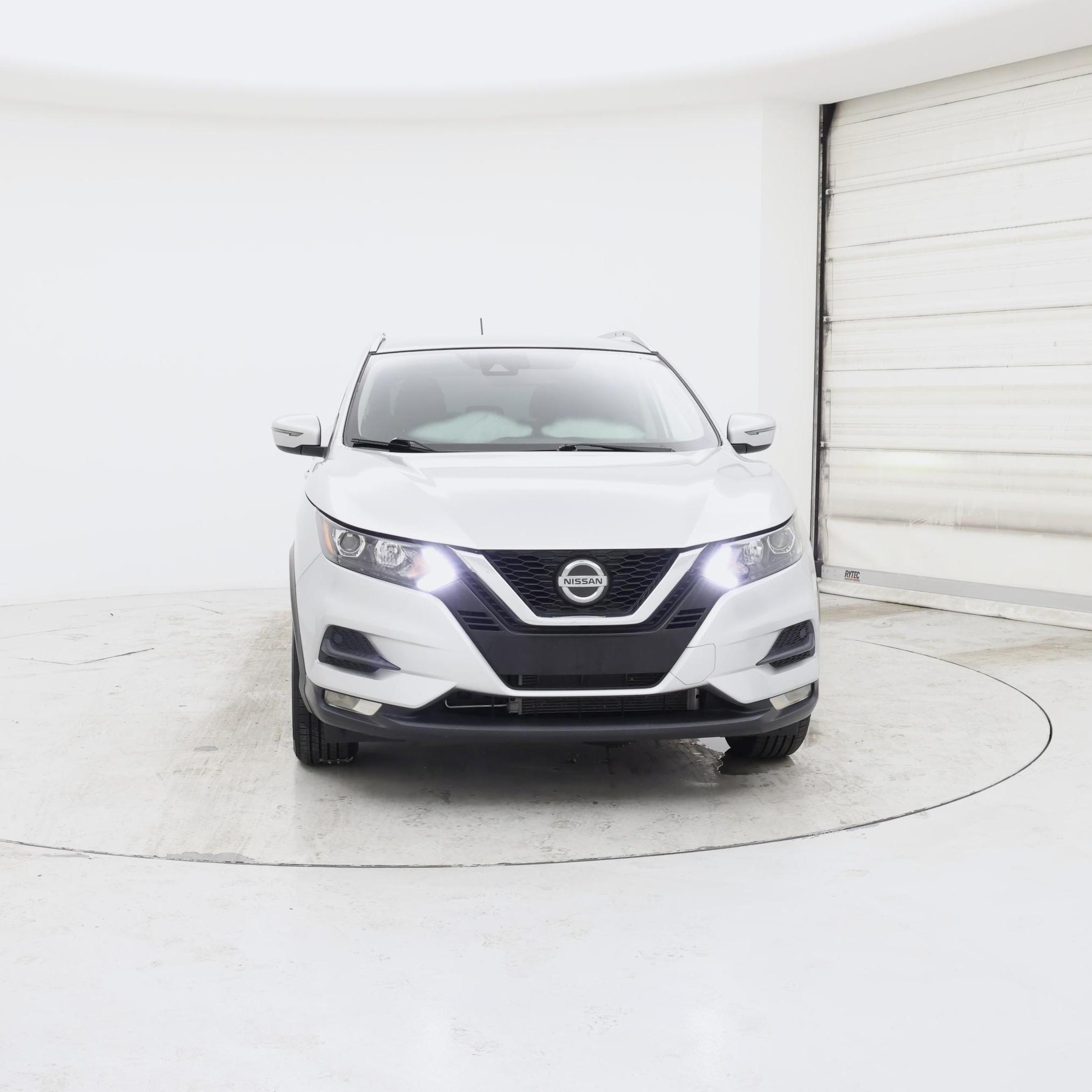 Thumbnail: 2021 Nissan Rogue Sport - 5