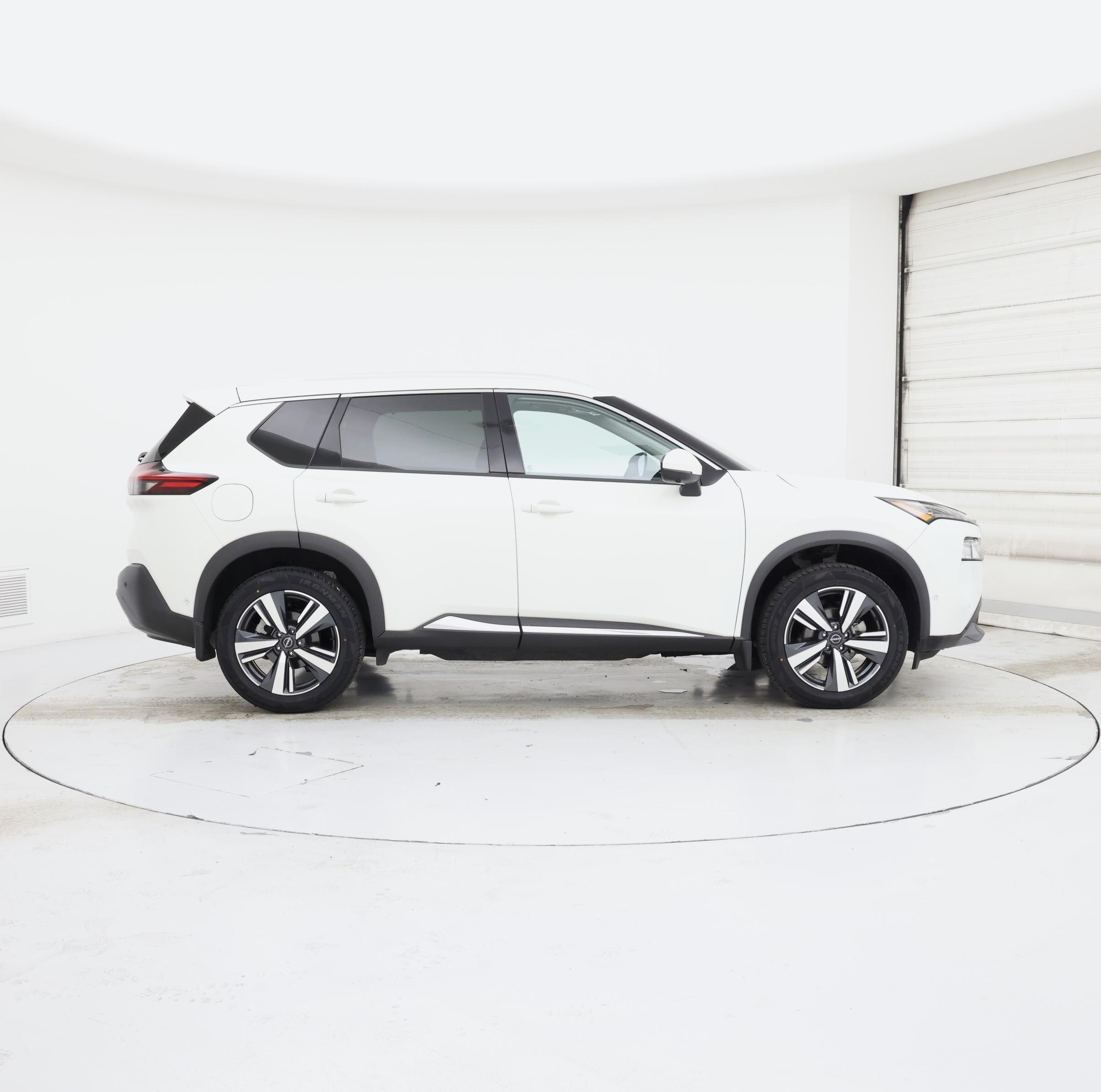 Thumbnail: 2023 Nissan Rogue - 7