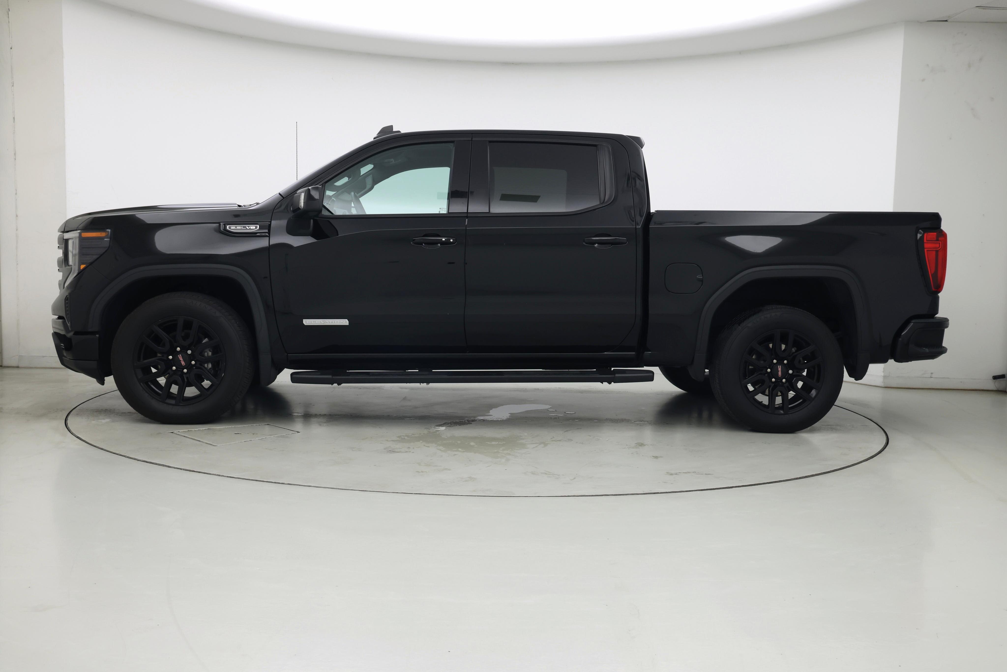 Thumbnail: 2023 GMC Sierra 1500 - 3