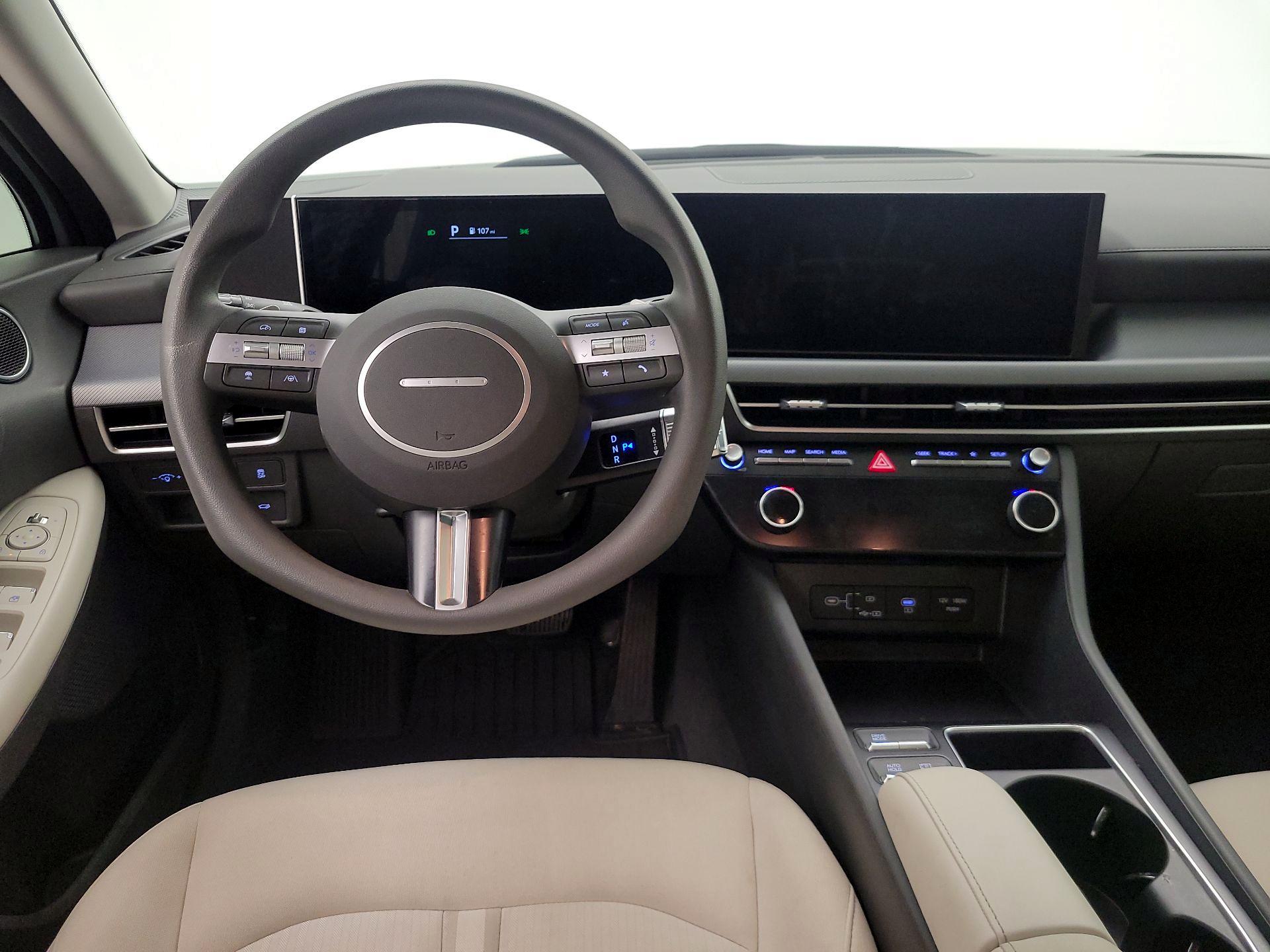 Thumbnail: 2025 Hyundai Sonata - 10