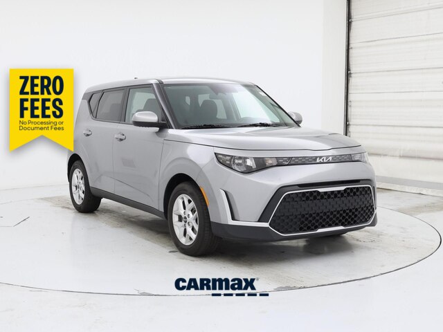 Gray 2024 Kia Soul SUV / Crossover Front-Wheel Drive Automatic