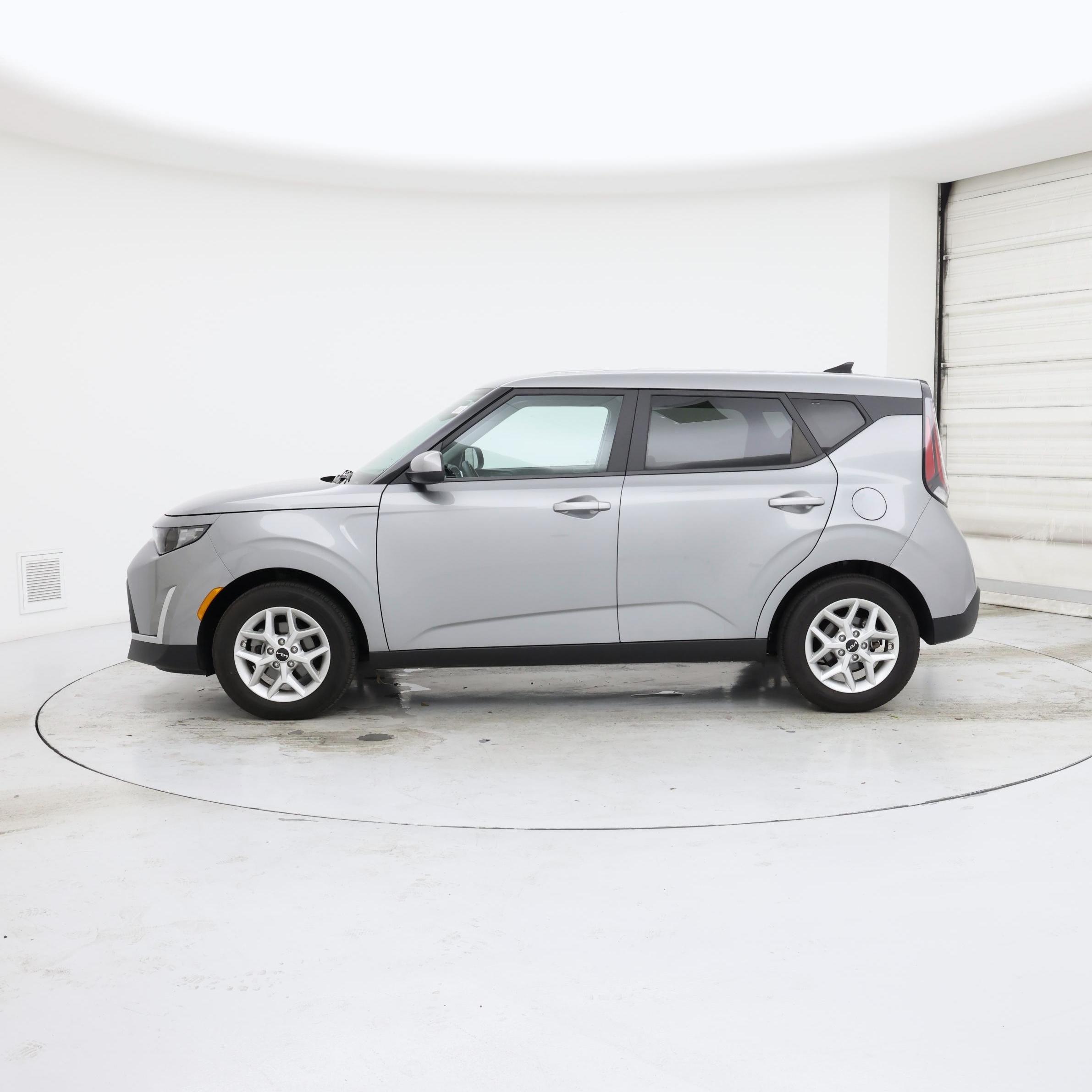 Thumbnail: 2024 Kia Soul - 3