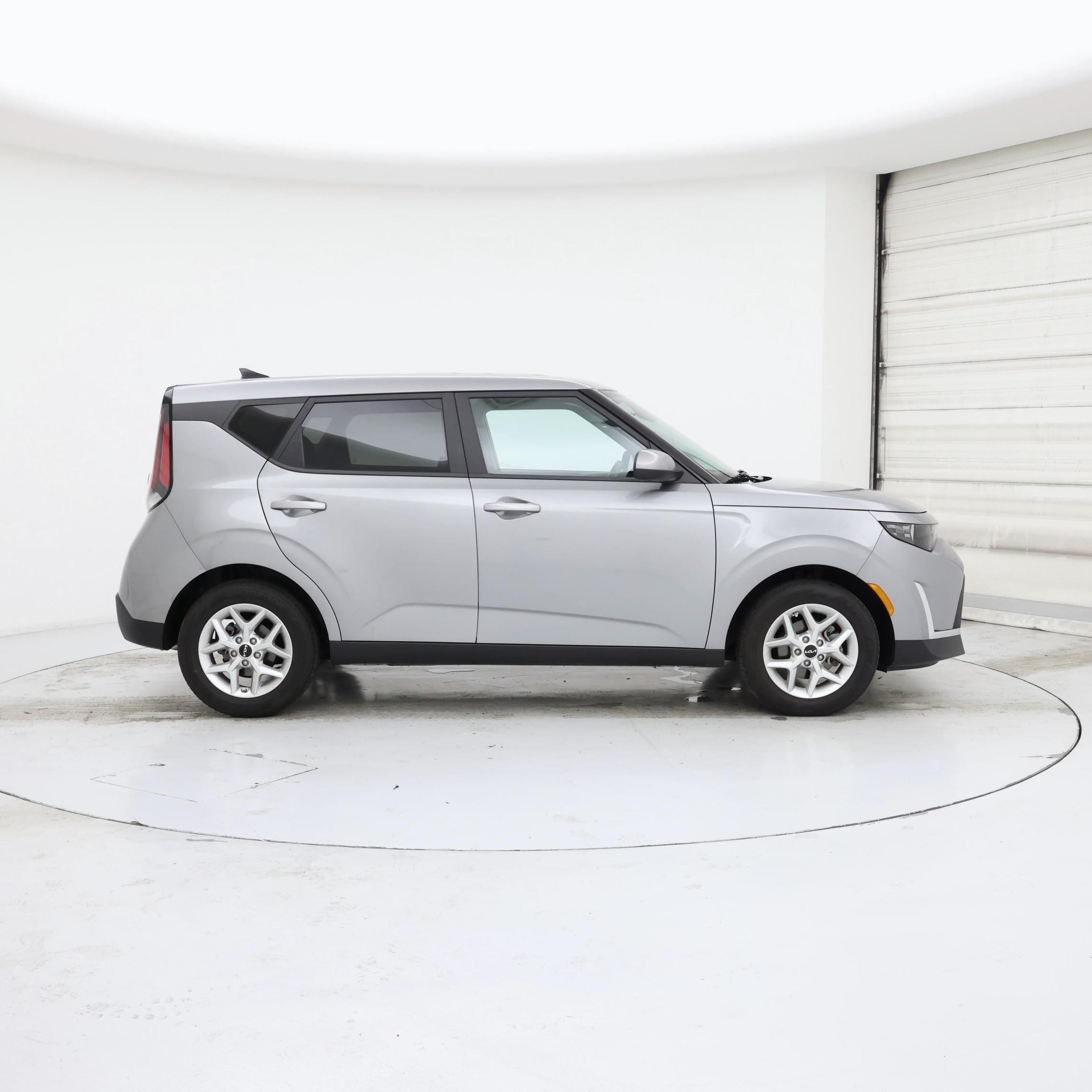 Thumbnail: 2024 Kia Soul - 7