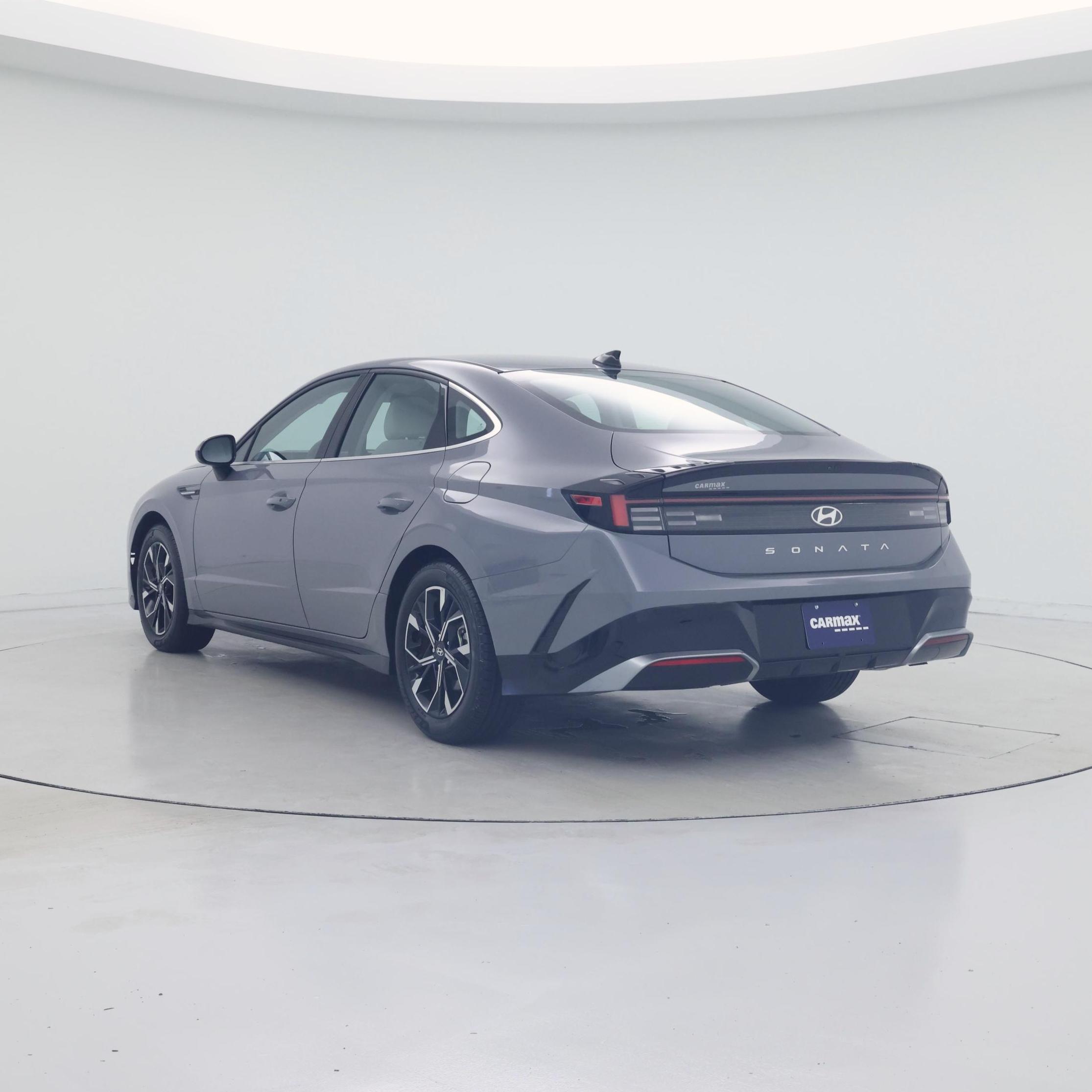 Thumbnail: 2024 Hyundai Sonata - 2