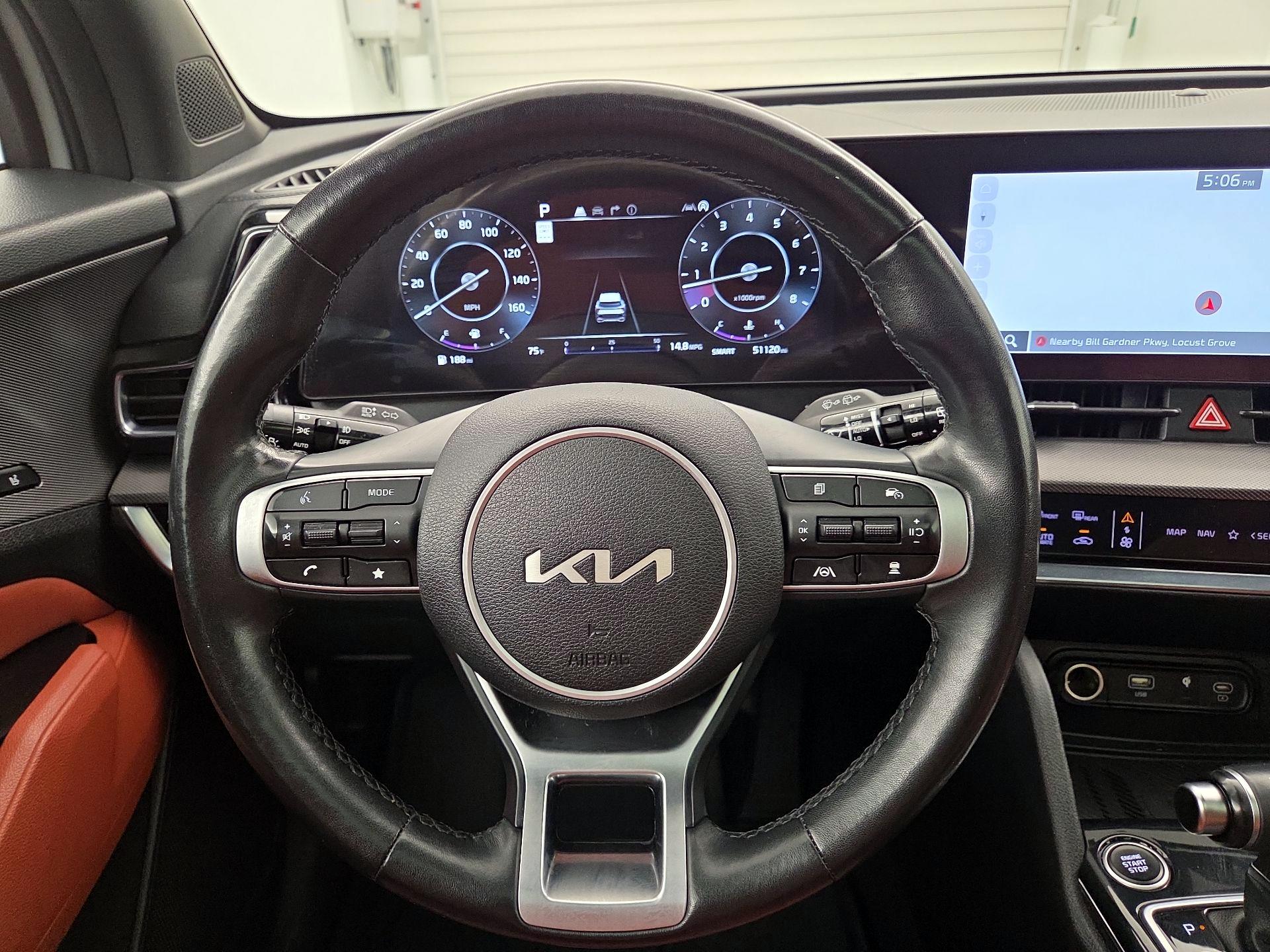 Thumbnail: 2023 Kia Sportage - 10