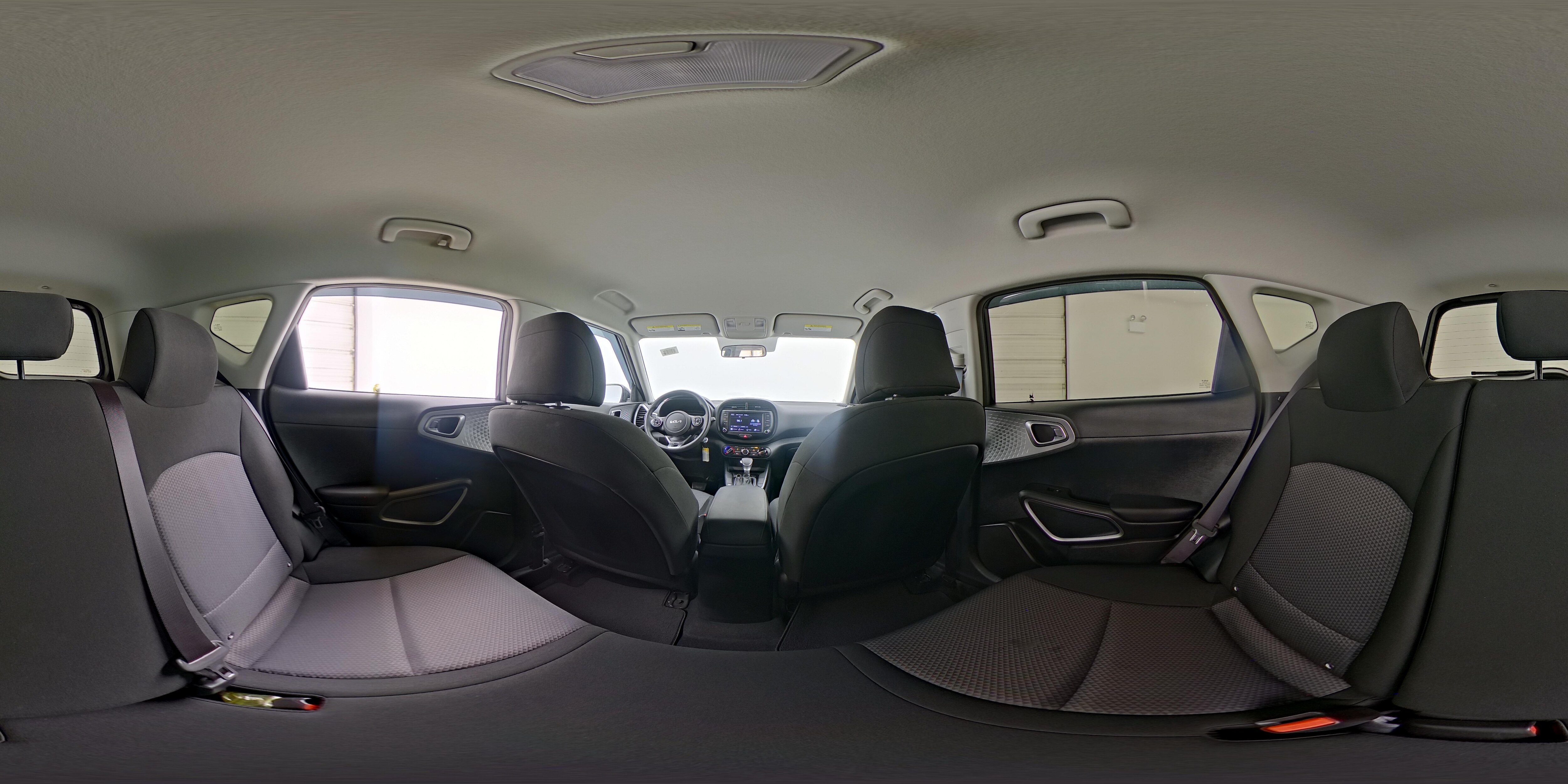 2022 Kia Soul LX - Photo 25