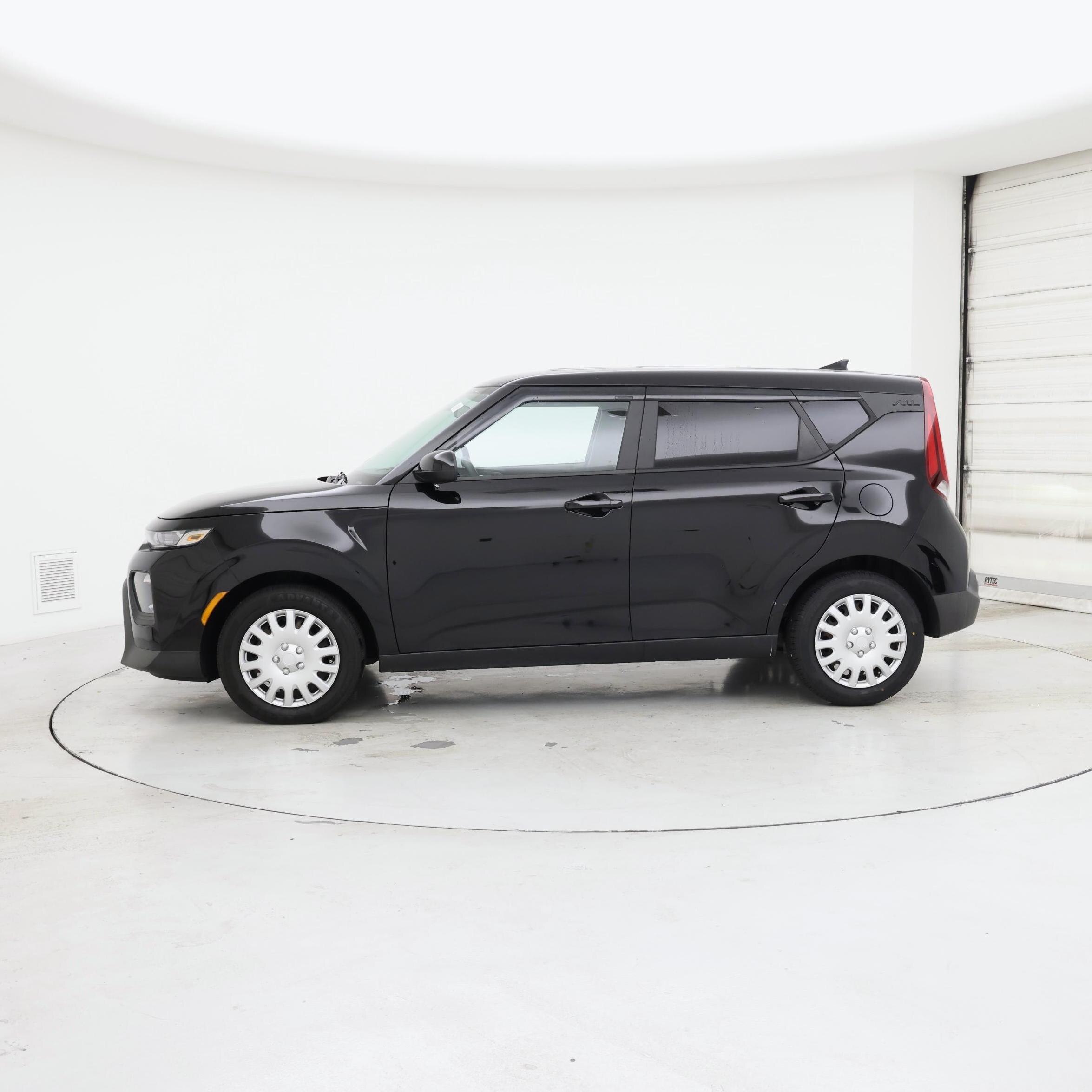 Thumbnail: 2022 Kia Soul - 3