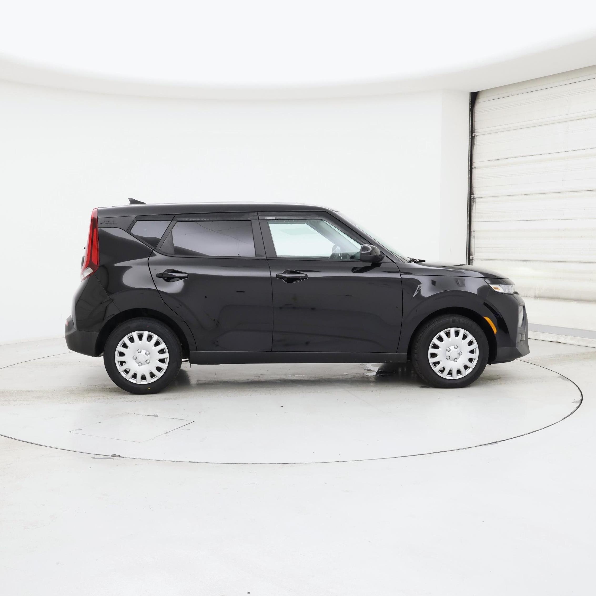 Thumbnail: 2022 Kia Soul - 7