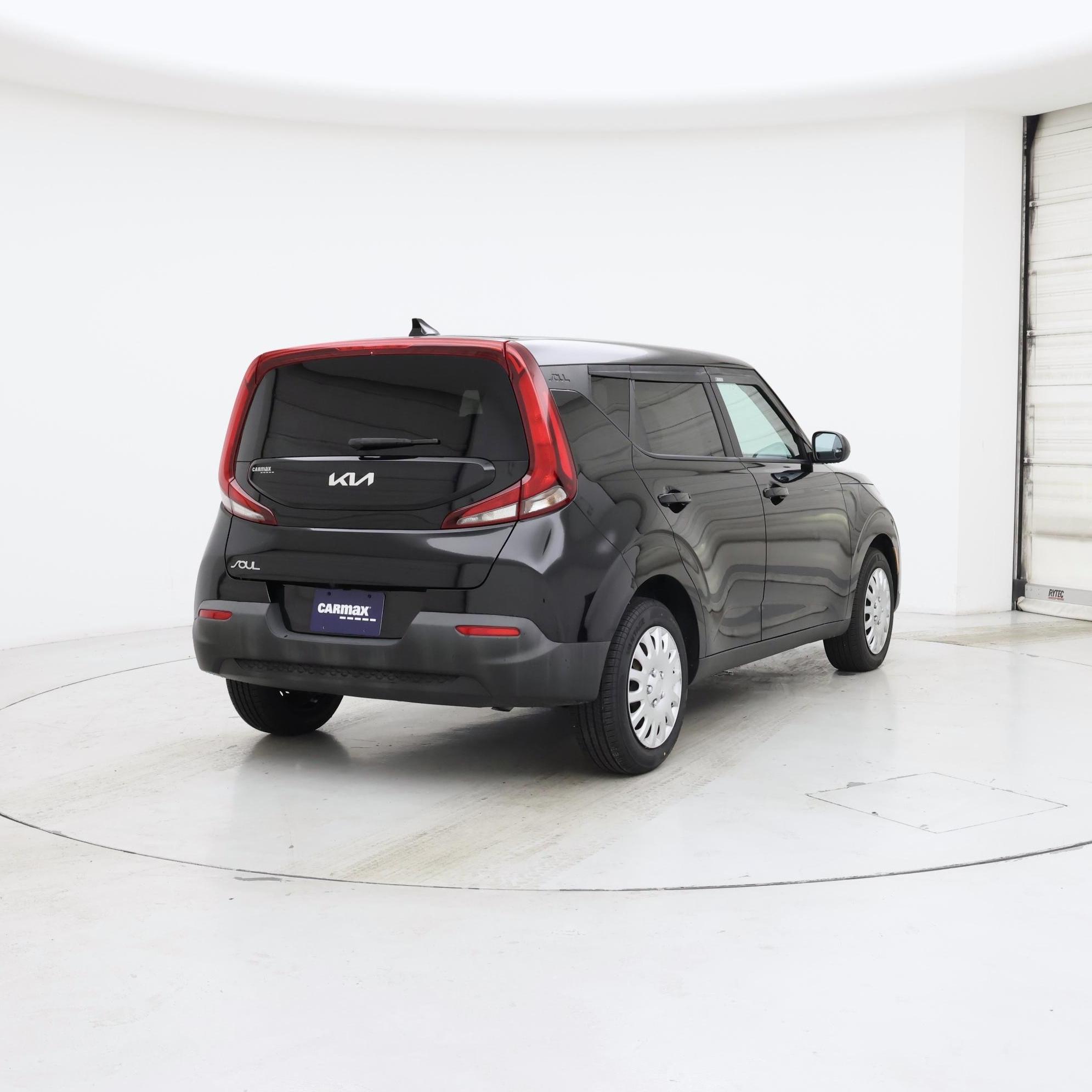 Thumbnail: 2022 Kia Soul - 8