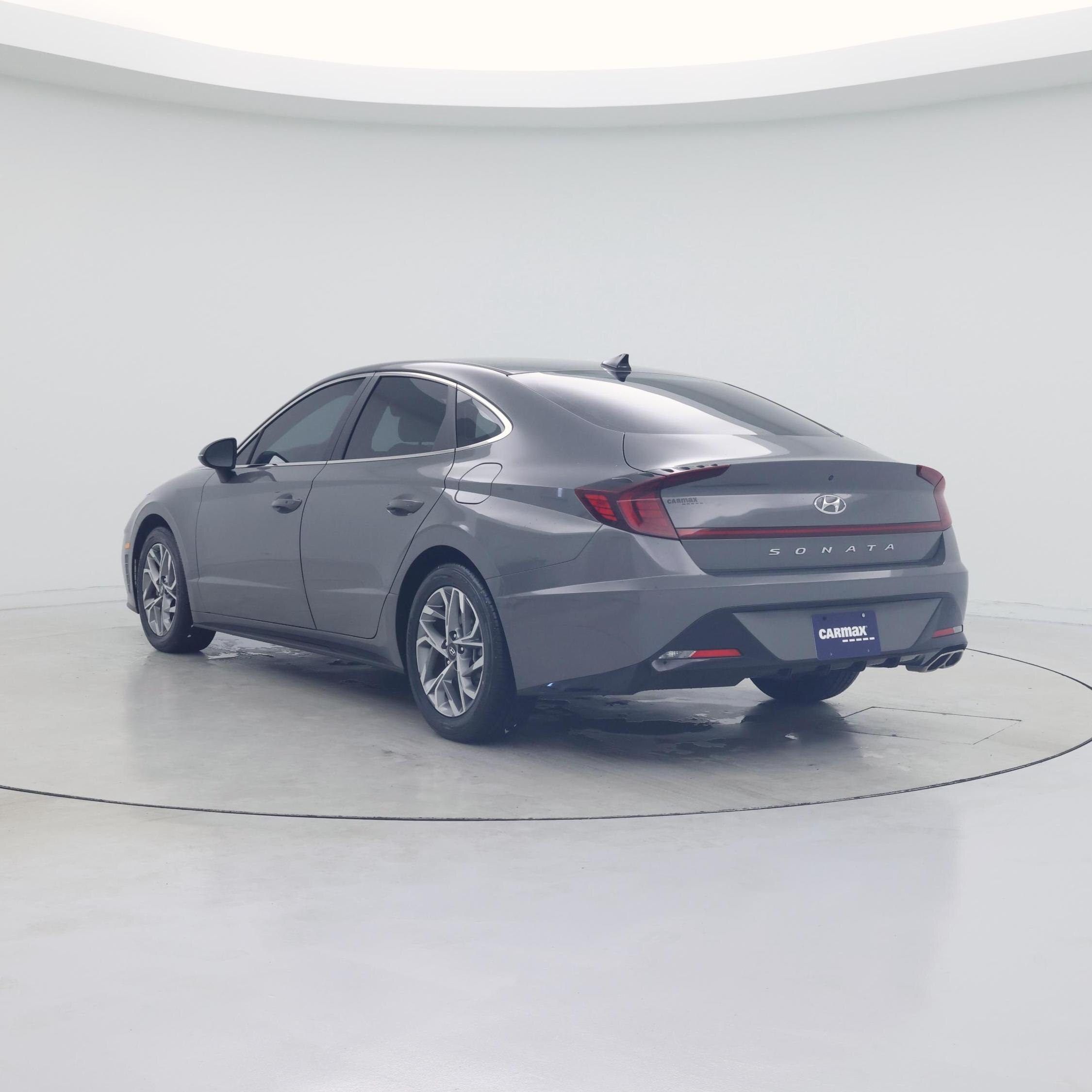 Thumbnail: 2023 Hyundai Sonata - 2