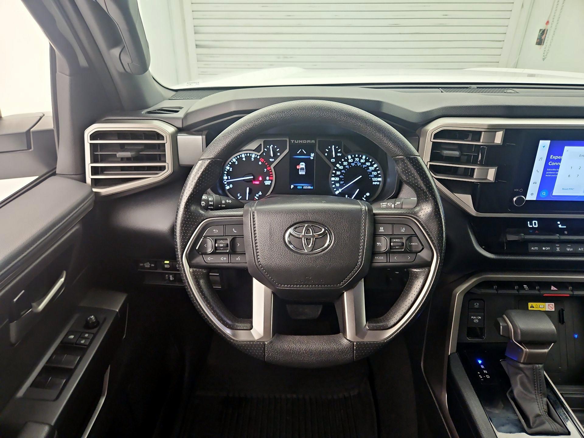 Thumbnail: 2025 Toyota Tundra - 10