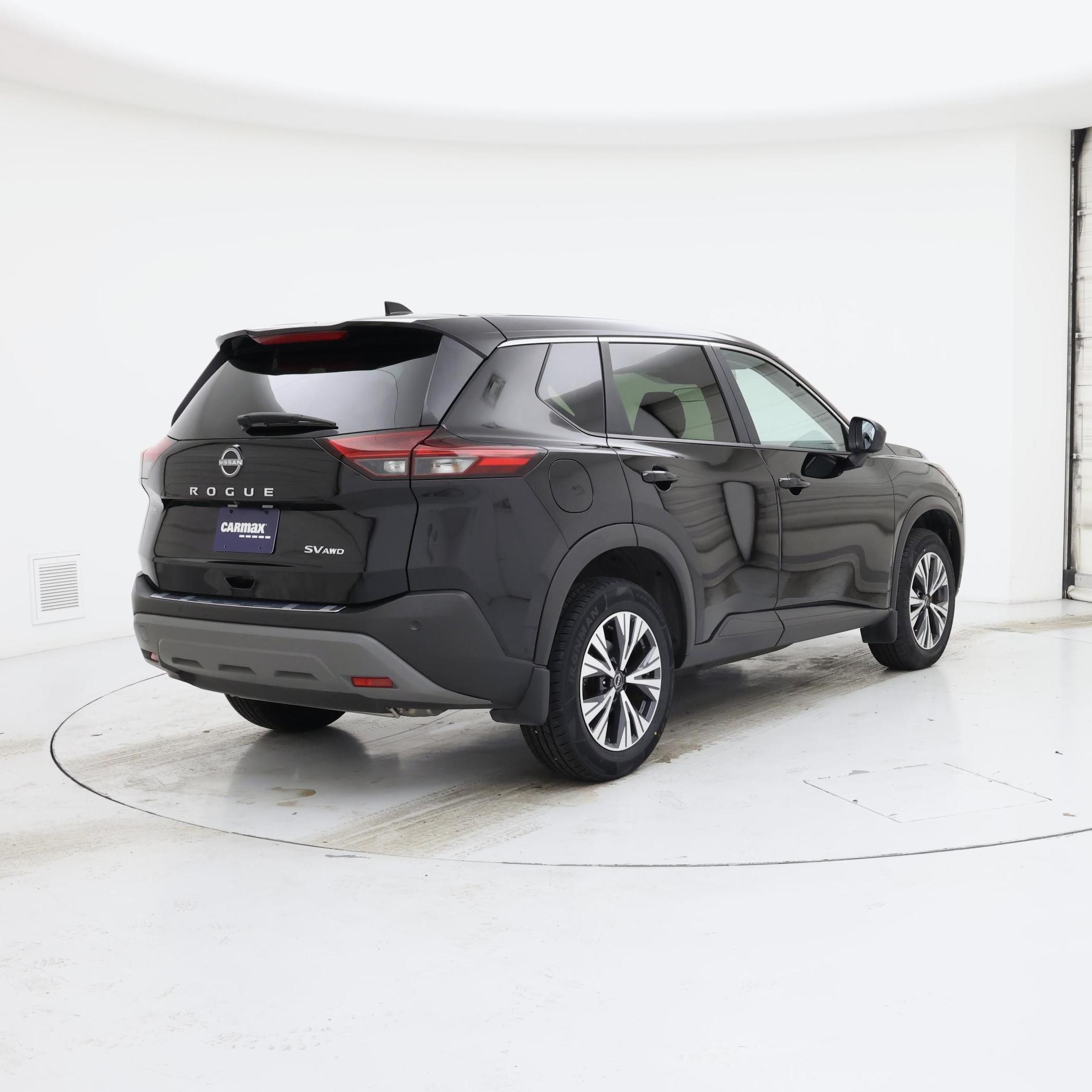 Thumbnail: 2023 Nissan Rogue - 8