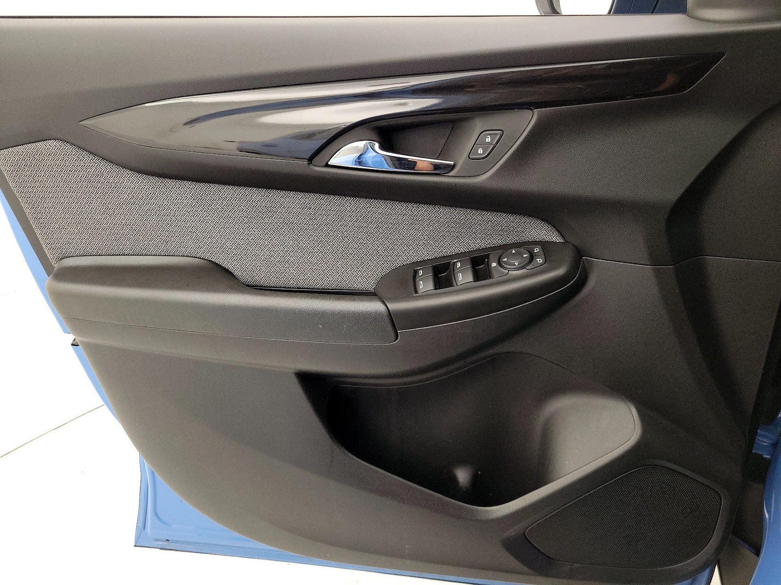 2024 Chevrolet TrailBlazer LS - Photo 13