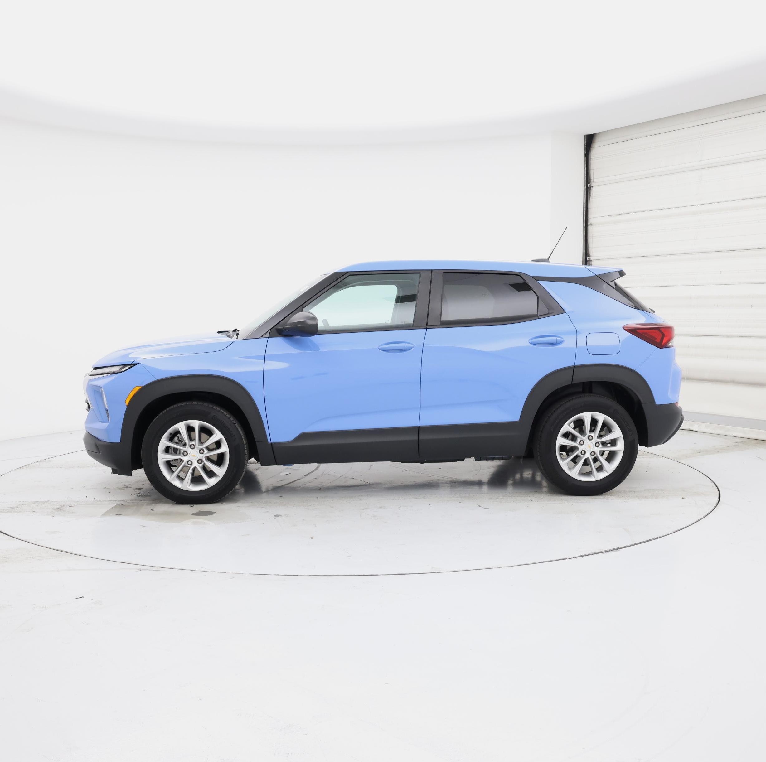 Thumbnail: 2024 Chevrolet TrailBlazer - 3
