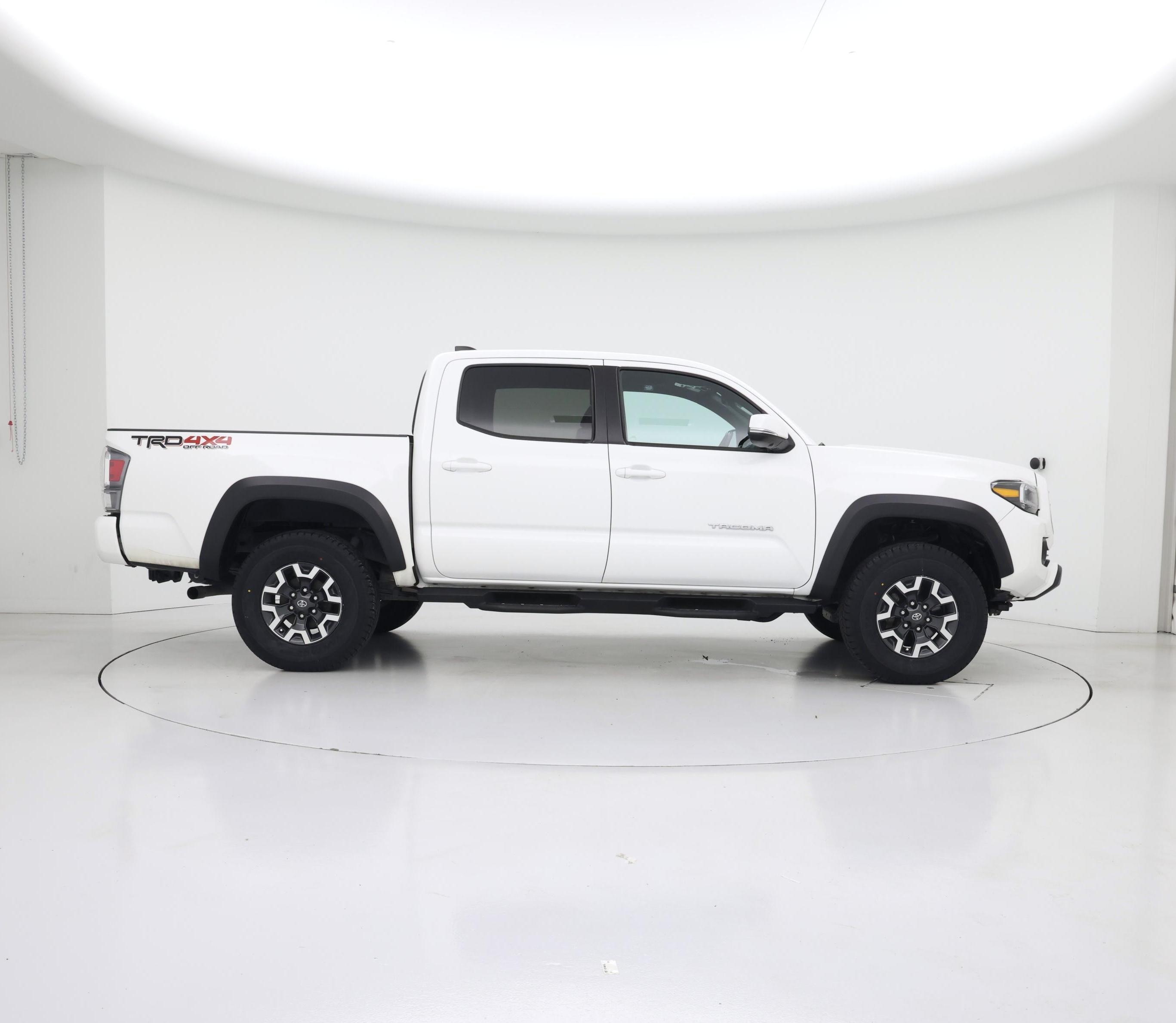 Thumbnail: 2023 Toyota Tacoma - 7