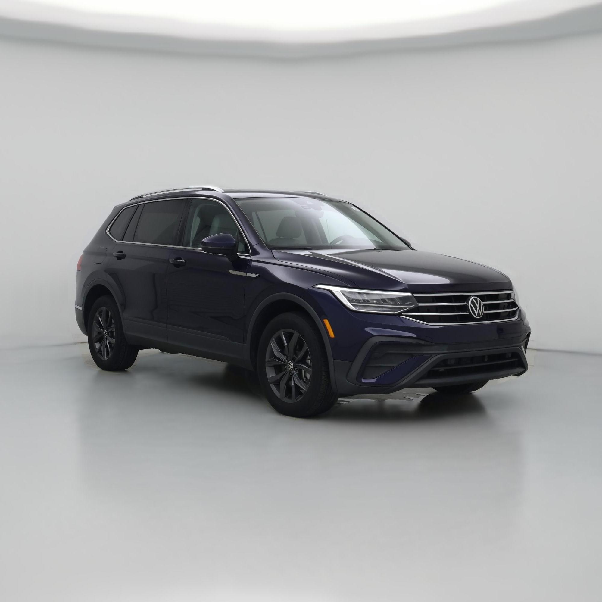 Thumbnail: 2023 Volkswagen Tiguan - 1