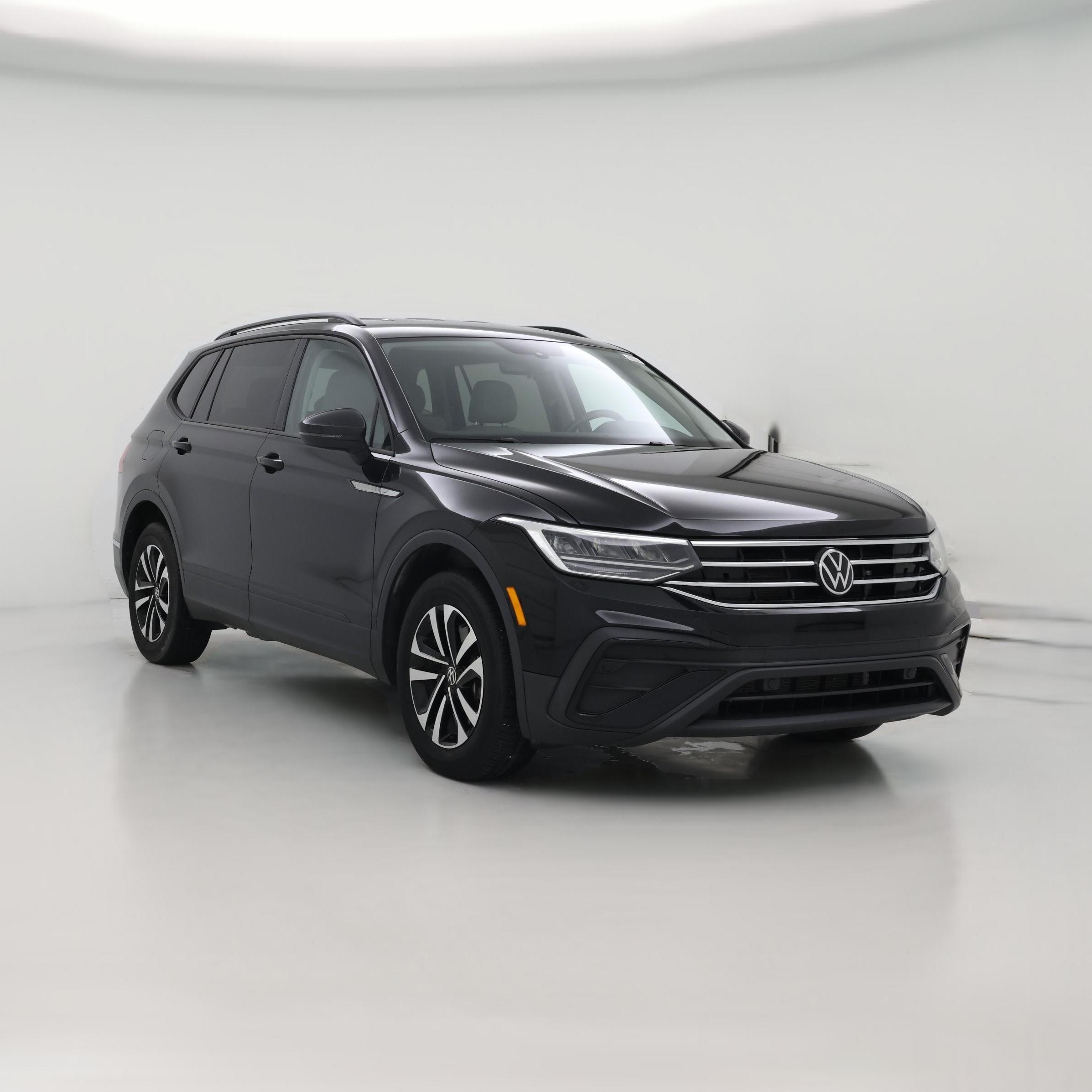 Thumbnail: 2023 Volkswagen Tiguan - 1