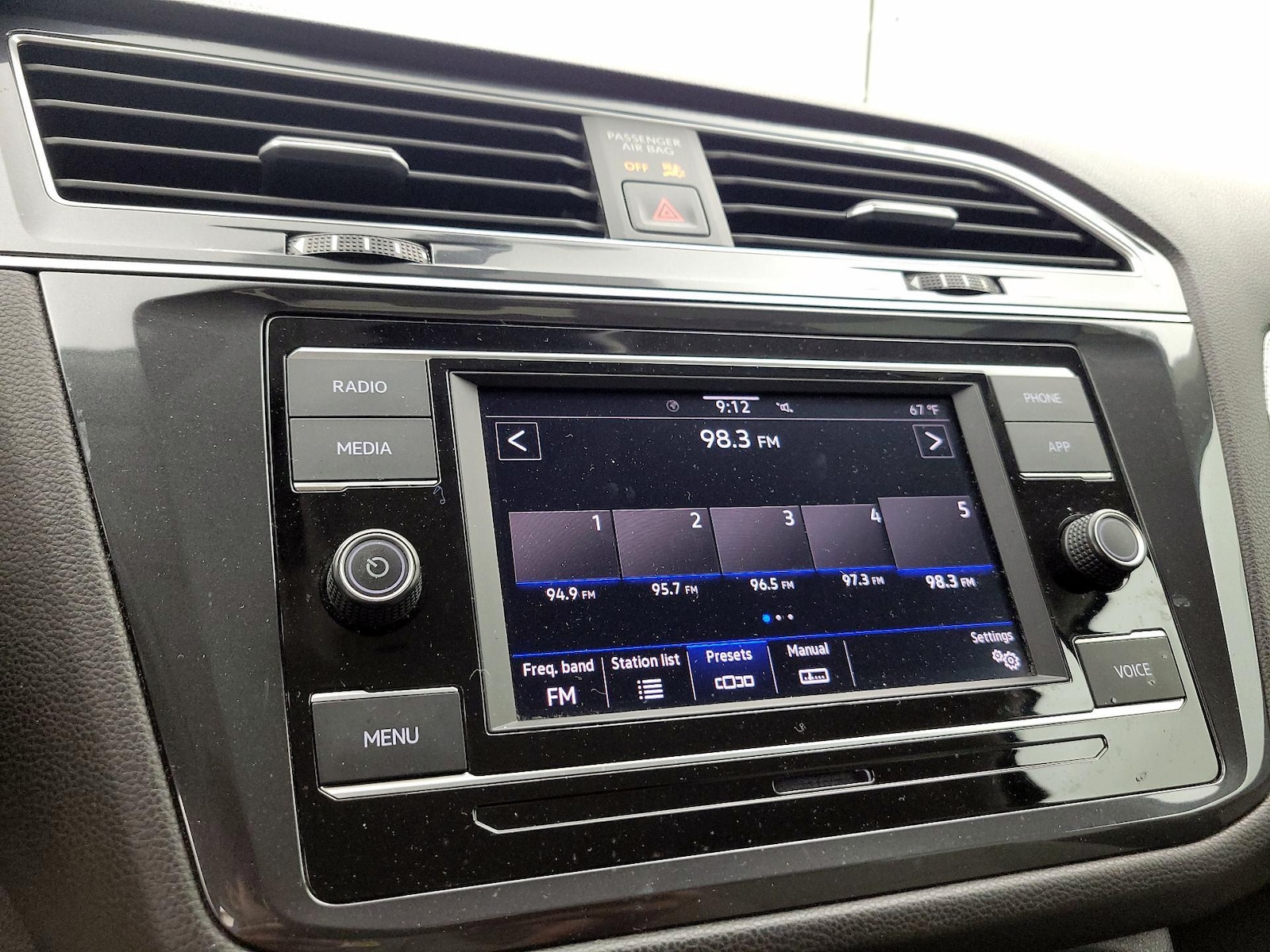 2023 Volkswagen Tiguan S - Photo 16