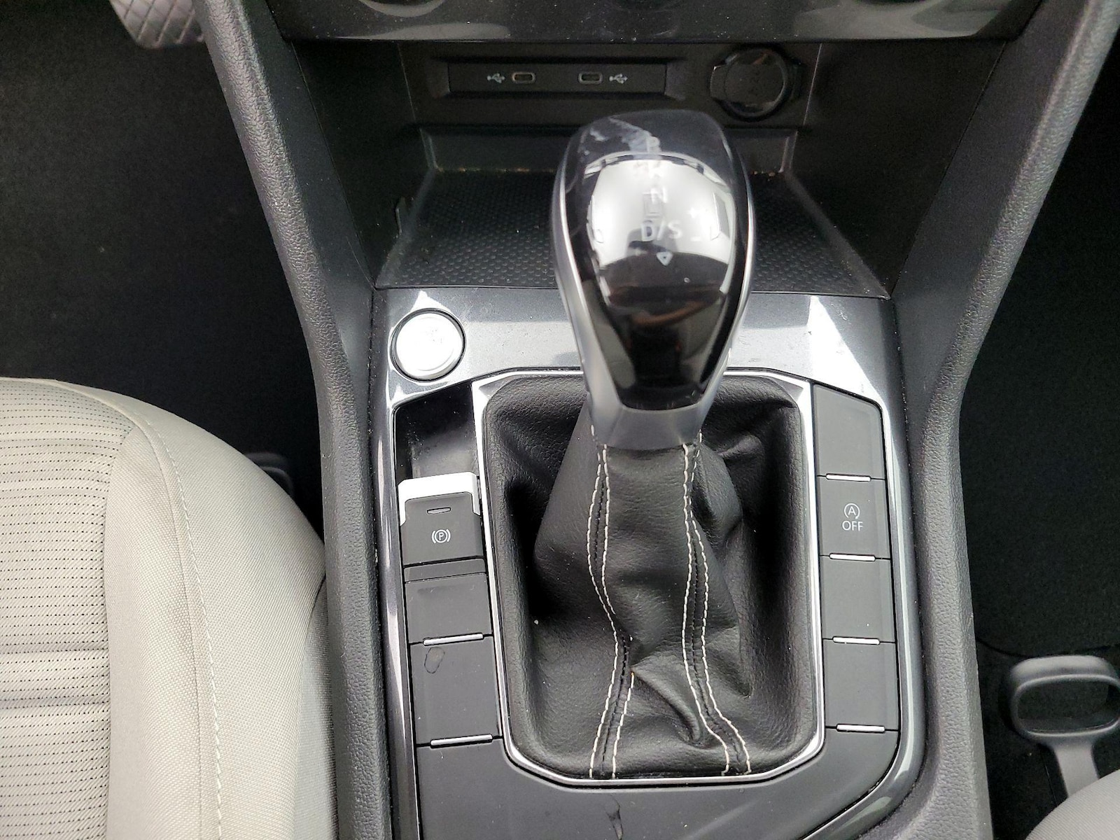 2023 Volkswagen Tiguan S - Photo 18