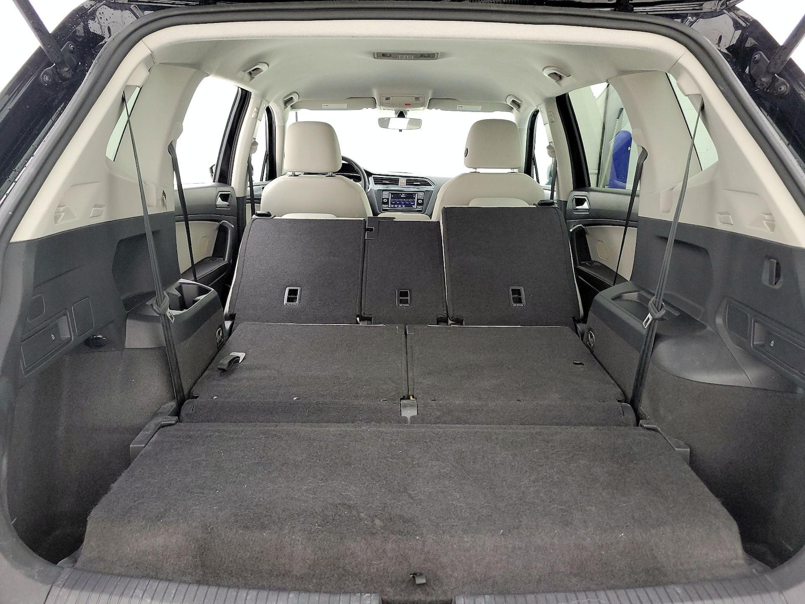 2023 Volkswagen Tiguan S - Photo 23