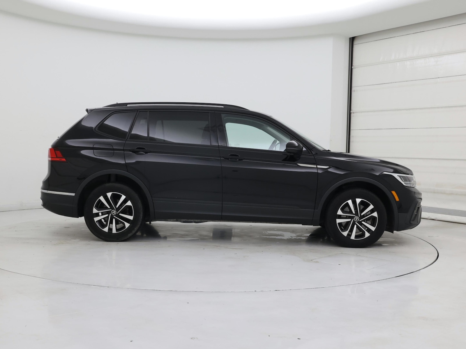 2023 Volkswagen Tiguan S - Photo 8