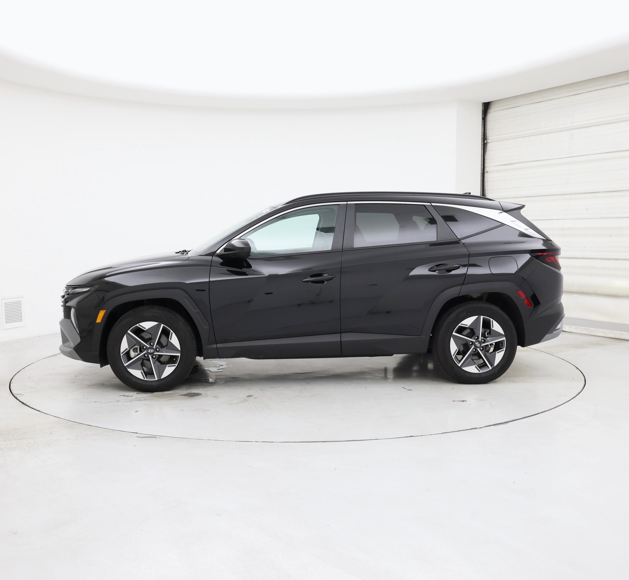 Thumbnail: 2025 Hyundai Tucson - 3