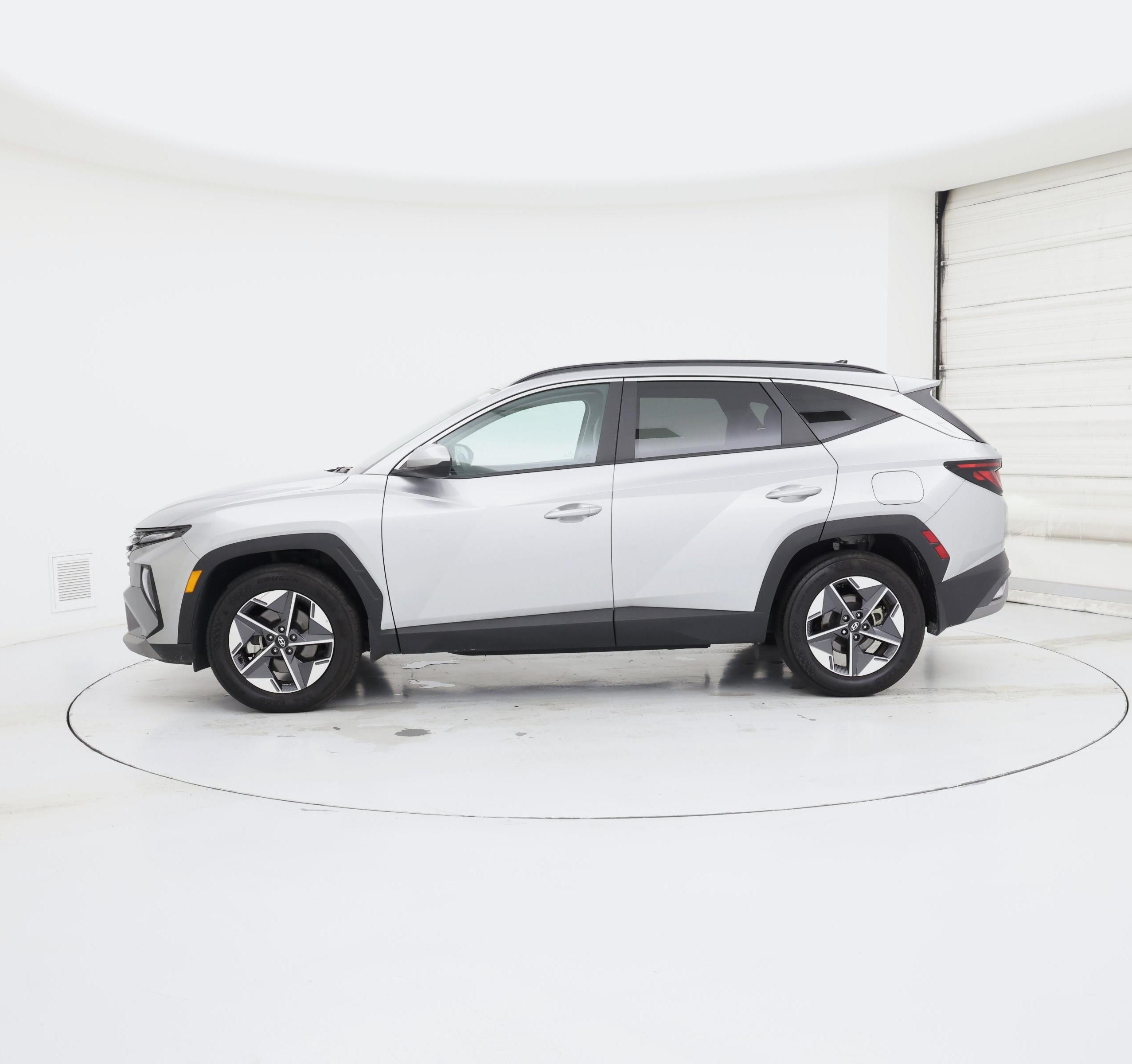 Thumbnail: 2025 Hyundai Tucson - 3