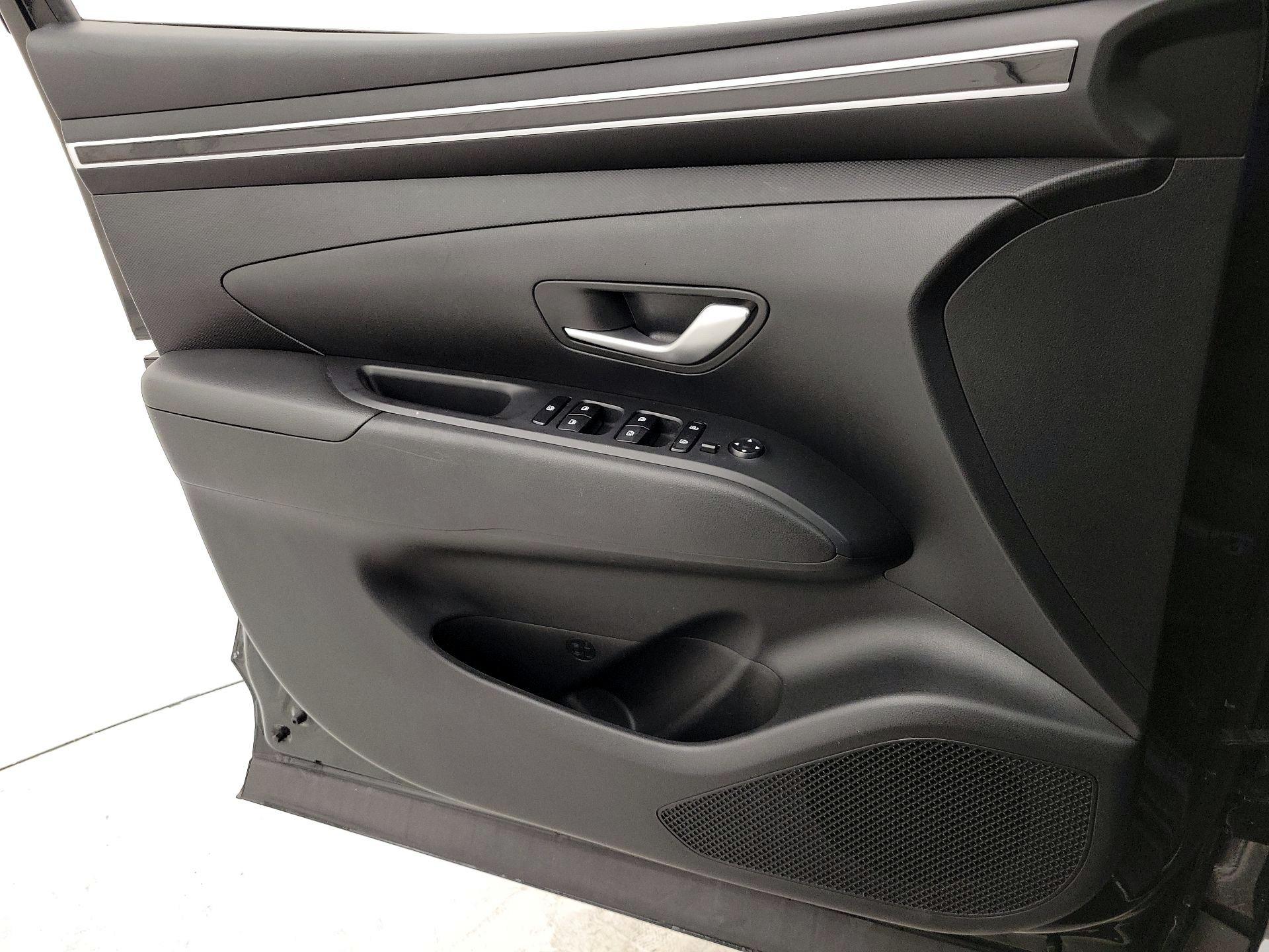 Thumbnail: 2024 Hyundai Tucson - 12