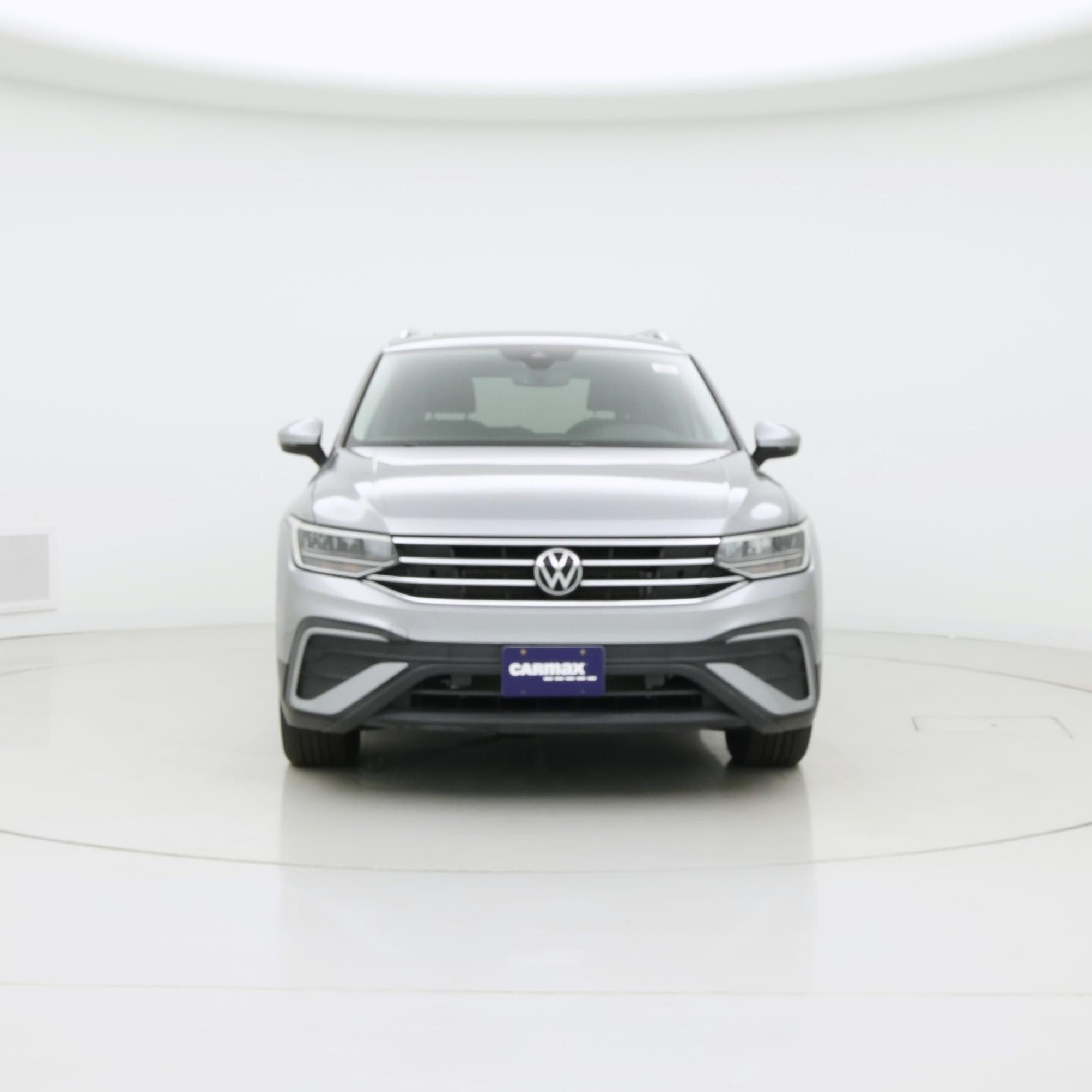 Thumbnail: 2022 Volkswagen Tiguan - 5