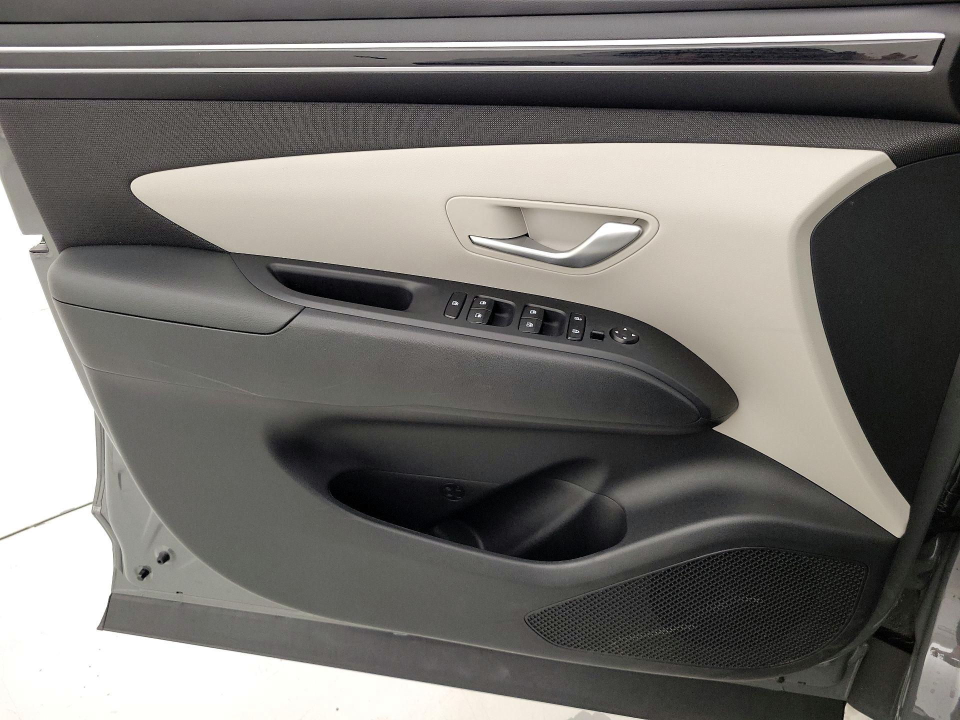 Thumbnail: 2024 Hyundai Tucson - 12