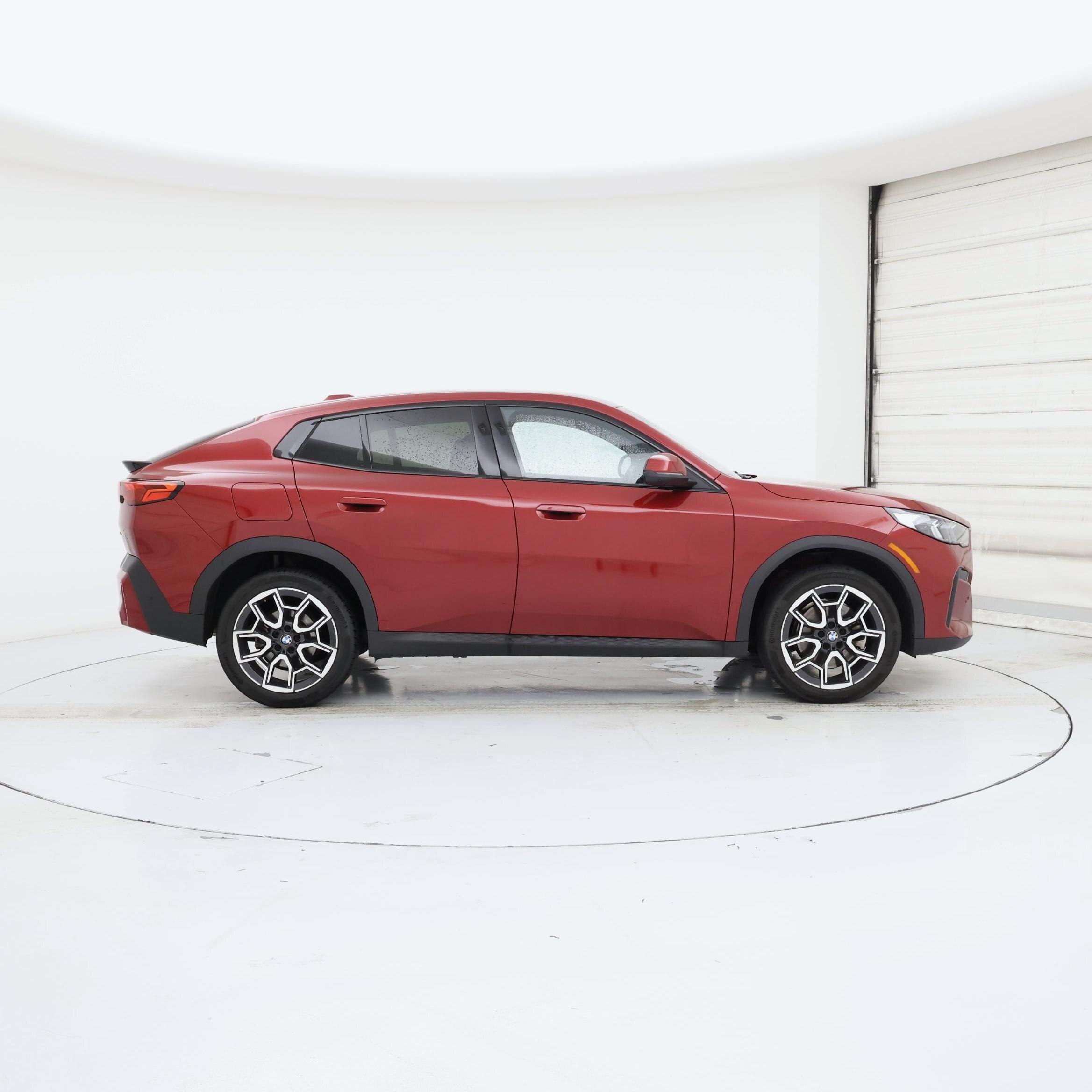 Thumbnail: 2025 BMW X2 - 7