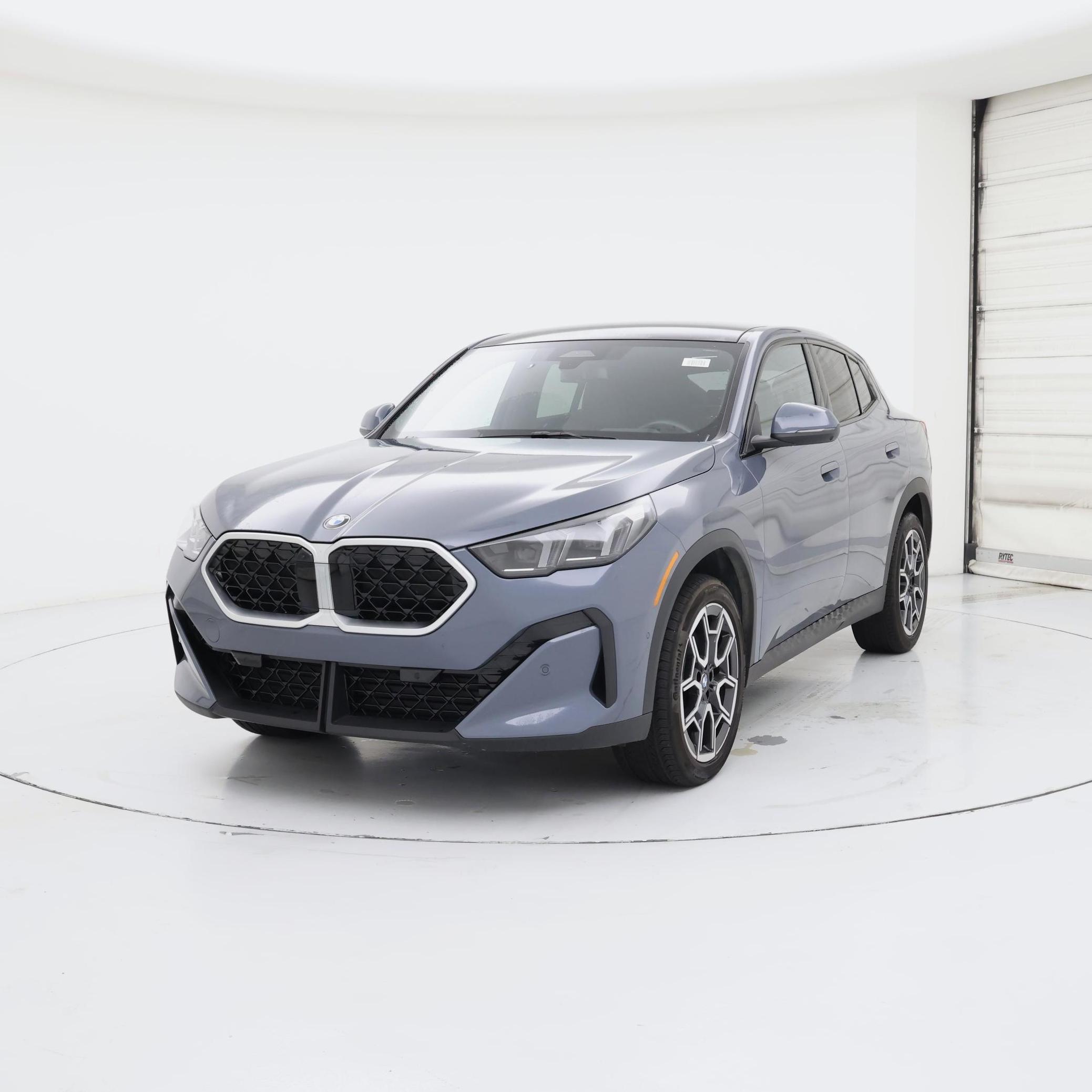 Thumbnail: 2025 BMW X2 - 4