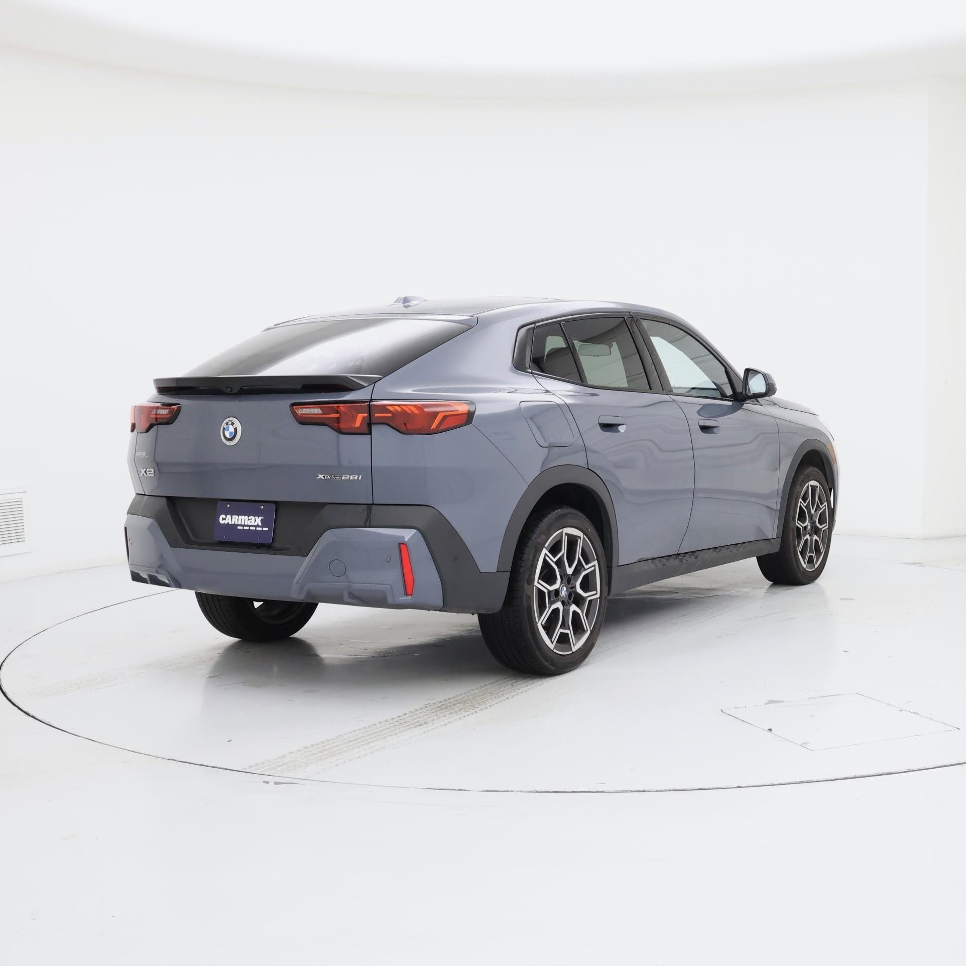 Thumbnail: 2025 BMW X2 - 8