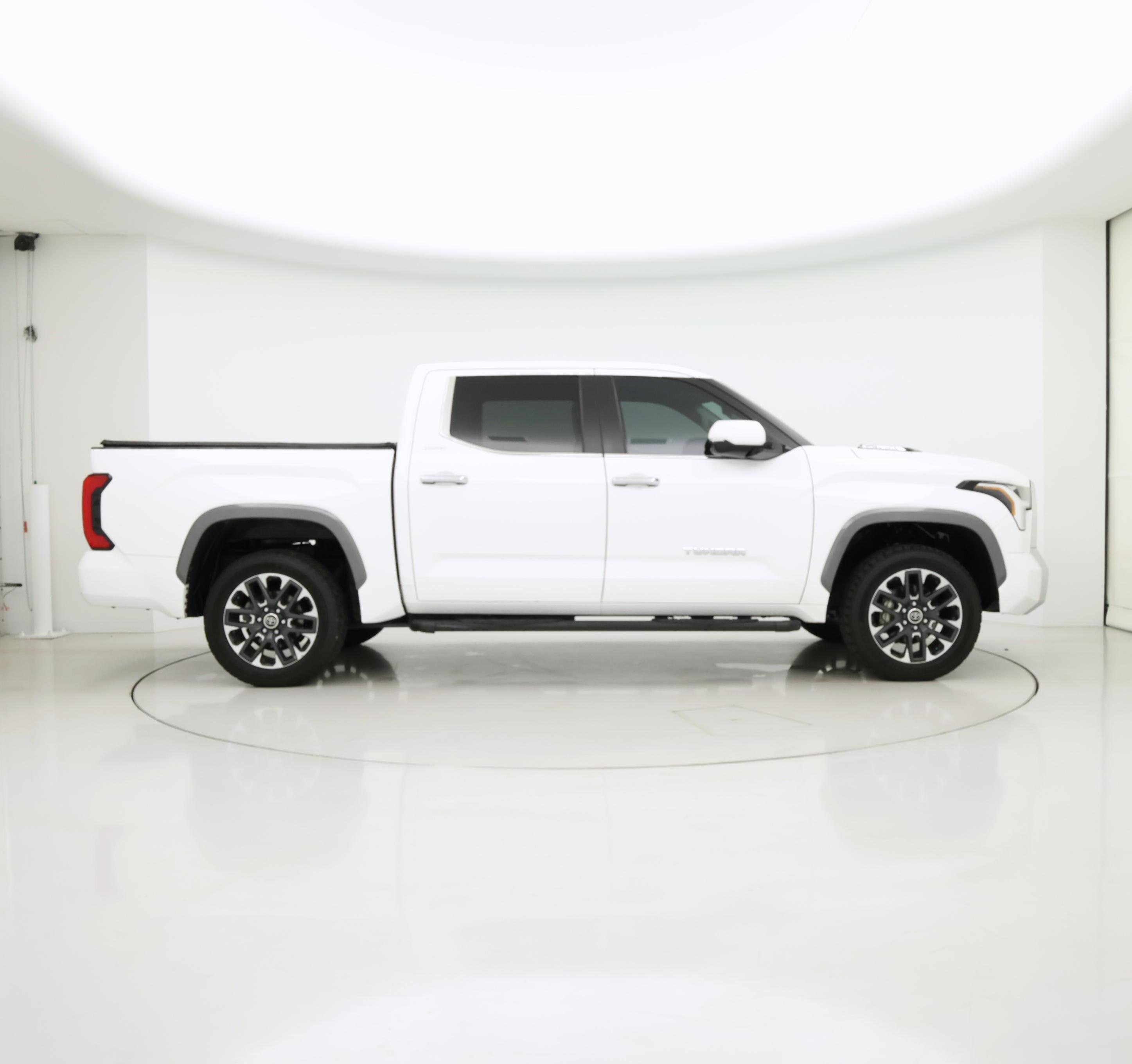 Thumbnail: 2024 Toyota Tundra - 7