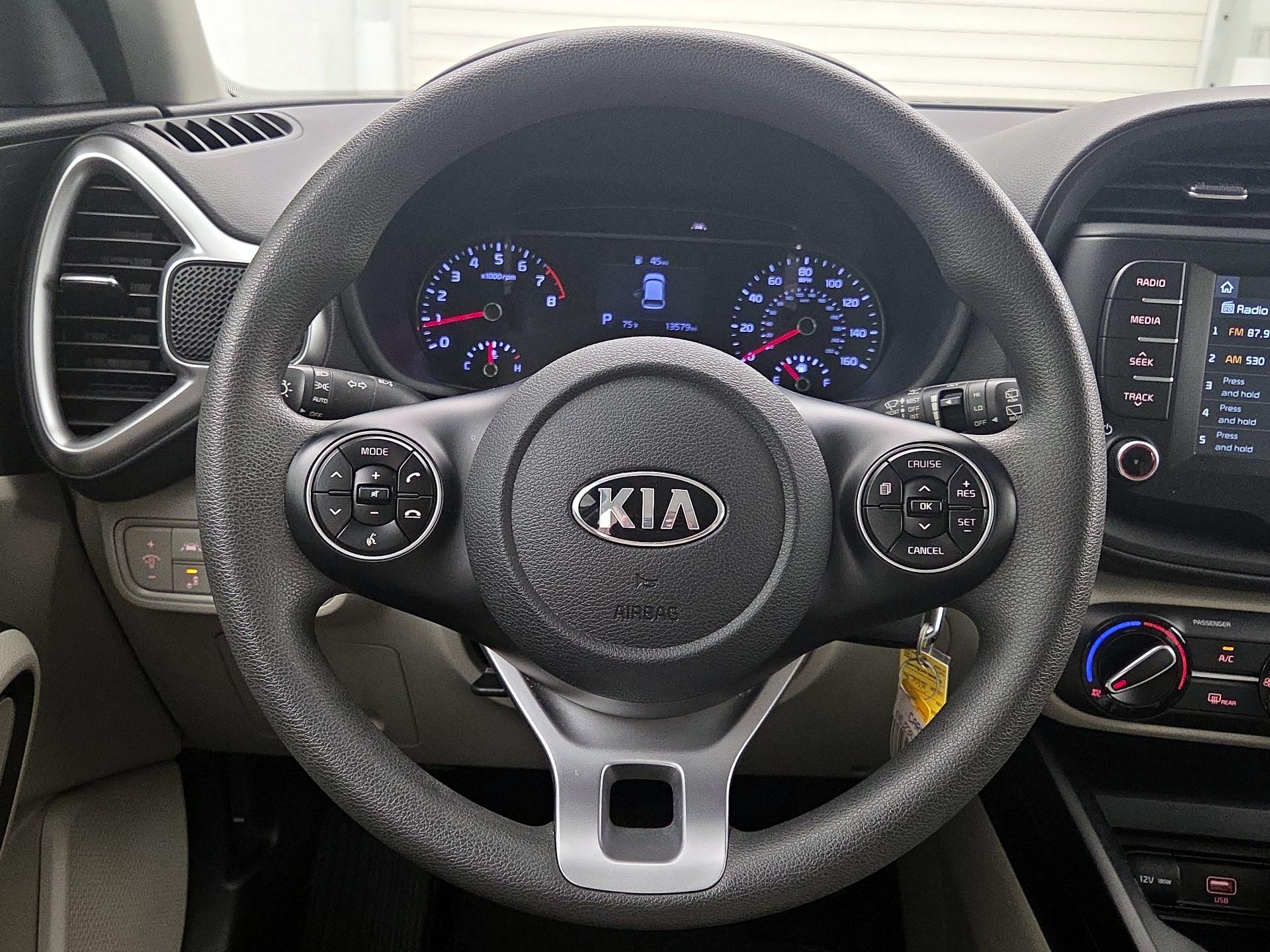 Thumbnail: 2020 Kia Soul - 10
