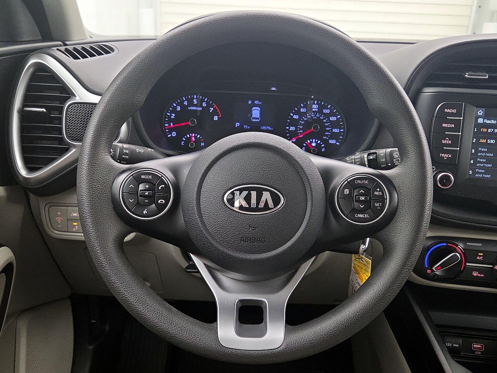 2020 Kia Soul S - Photo 11