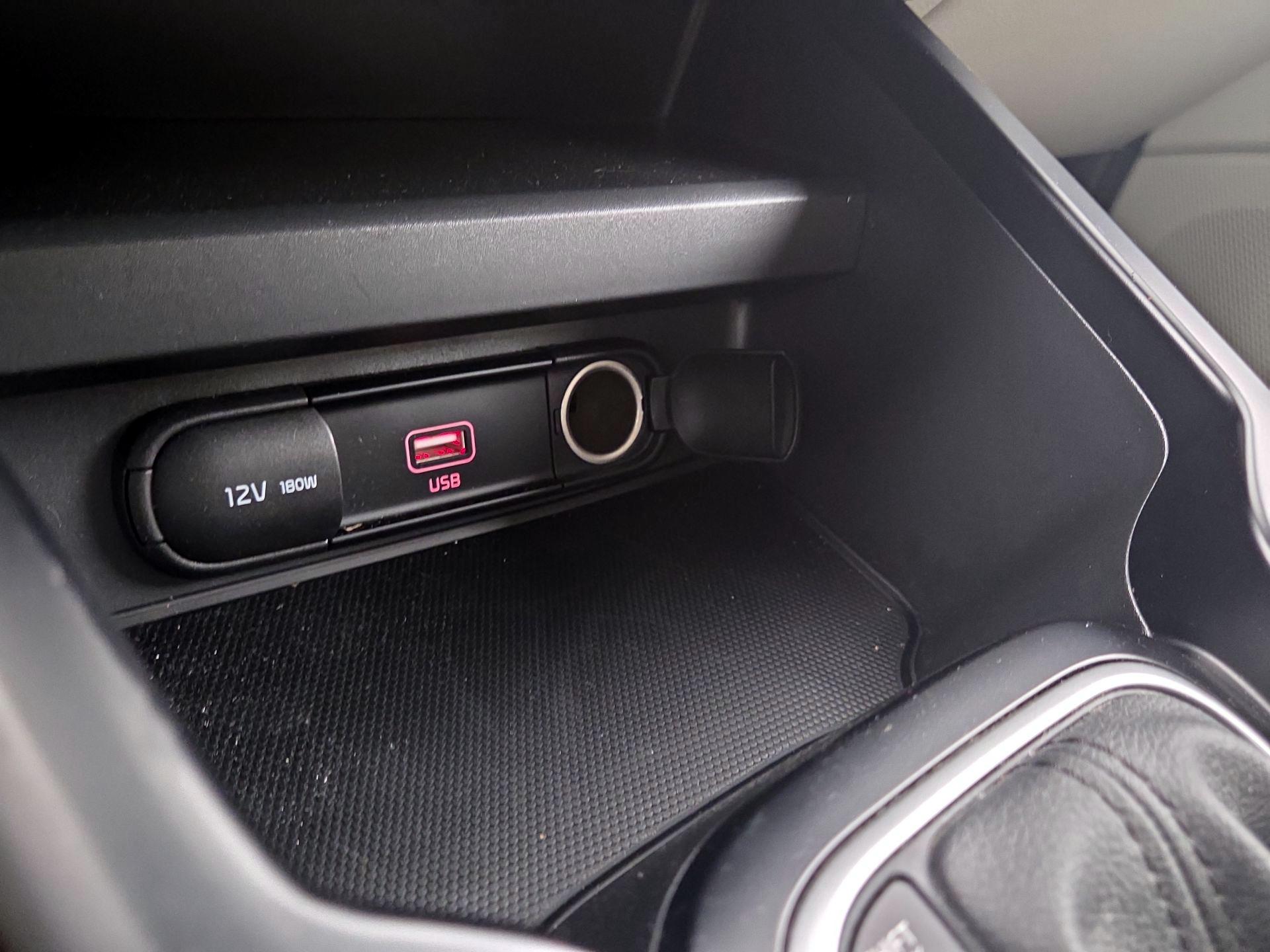 Thumbnail: 2020 Kia Soul - 18