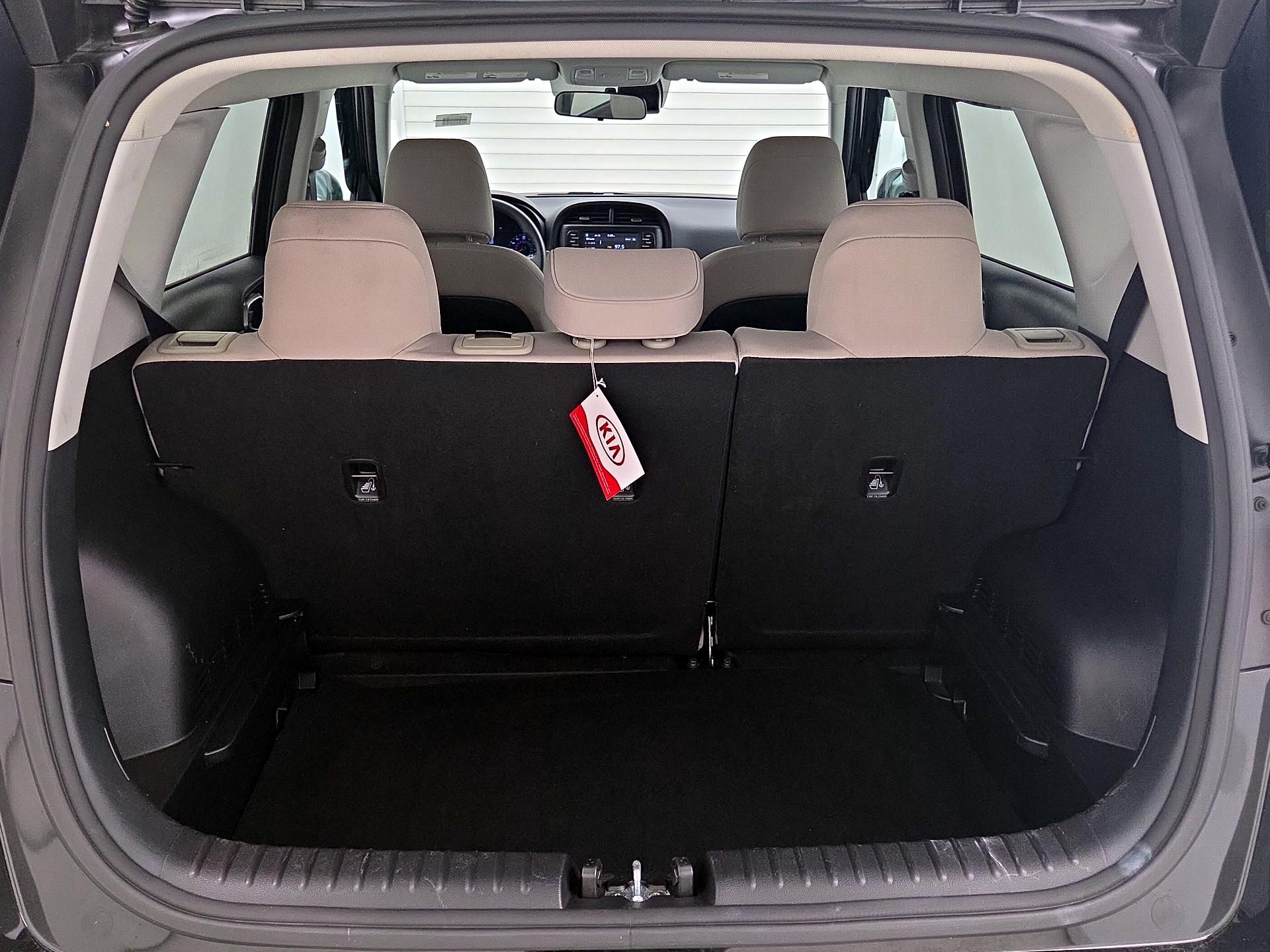 Thumbnail: 2020 Kia Soul - 20
