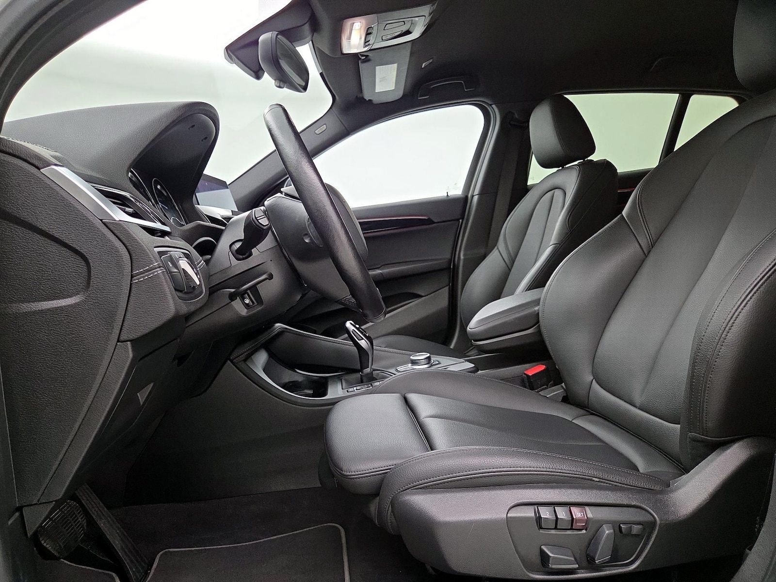2021 BMW X2 28i - Photo 12