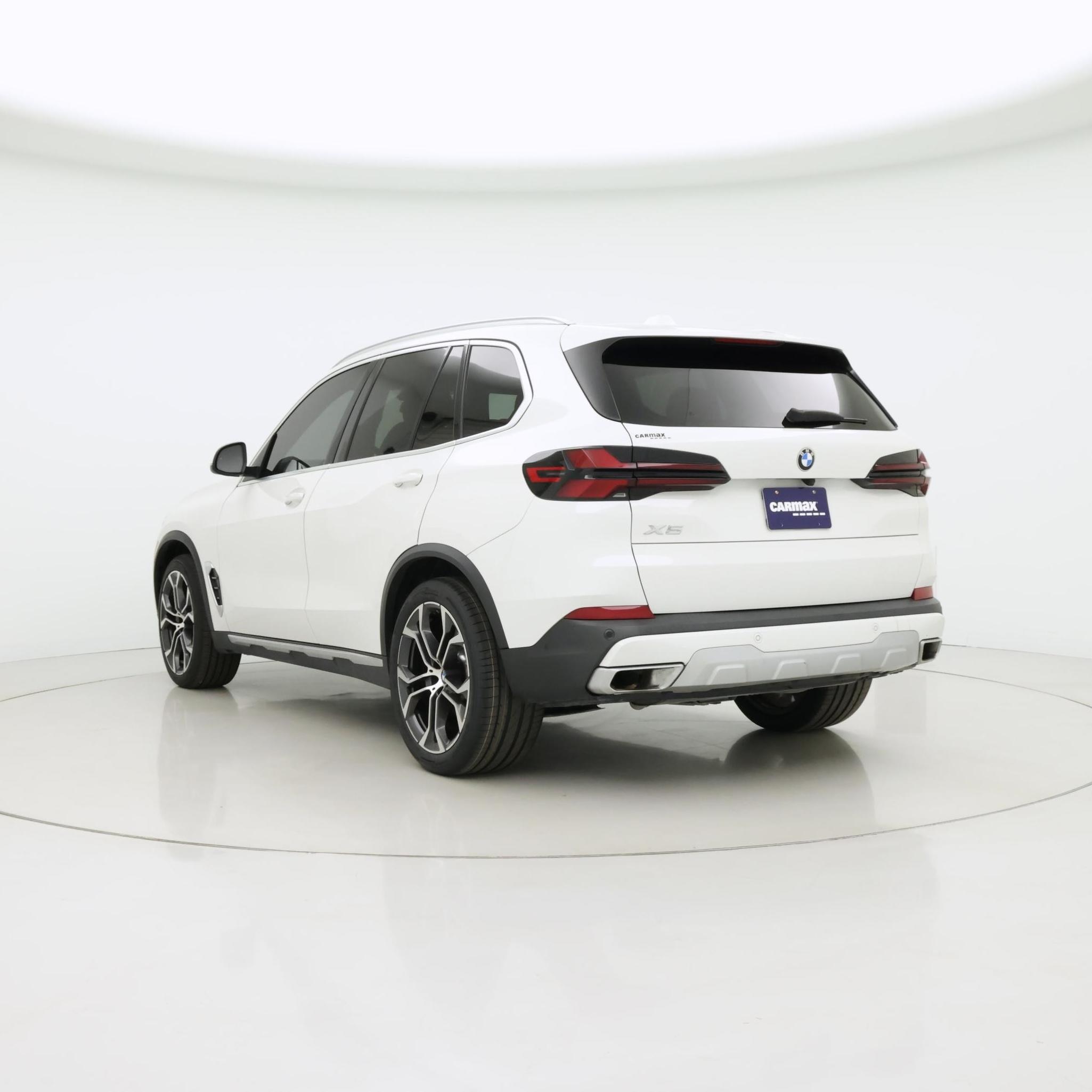 Thumbnail: 2024 BMW X5 - 2