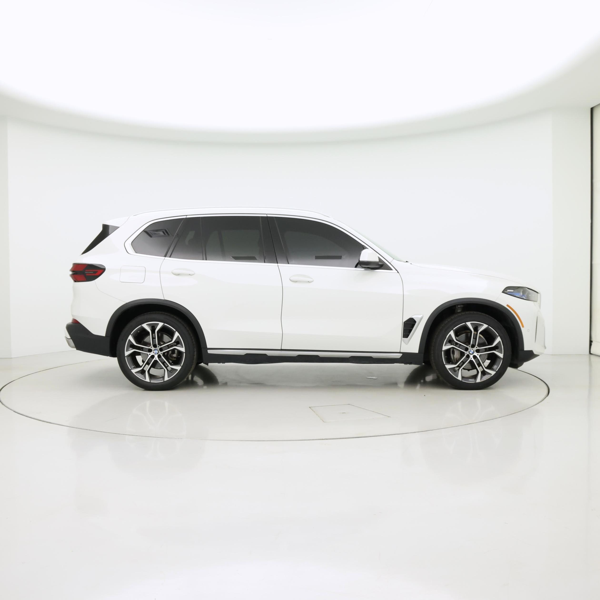 Thumbnail: 2024 BMW X5 - 7