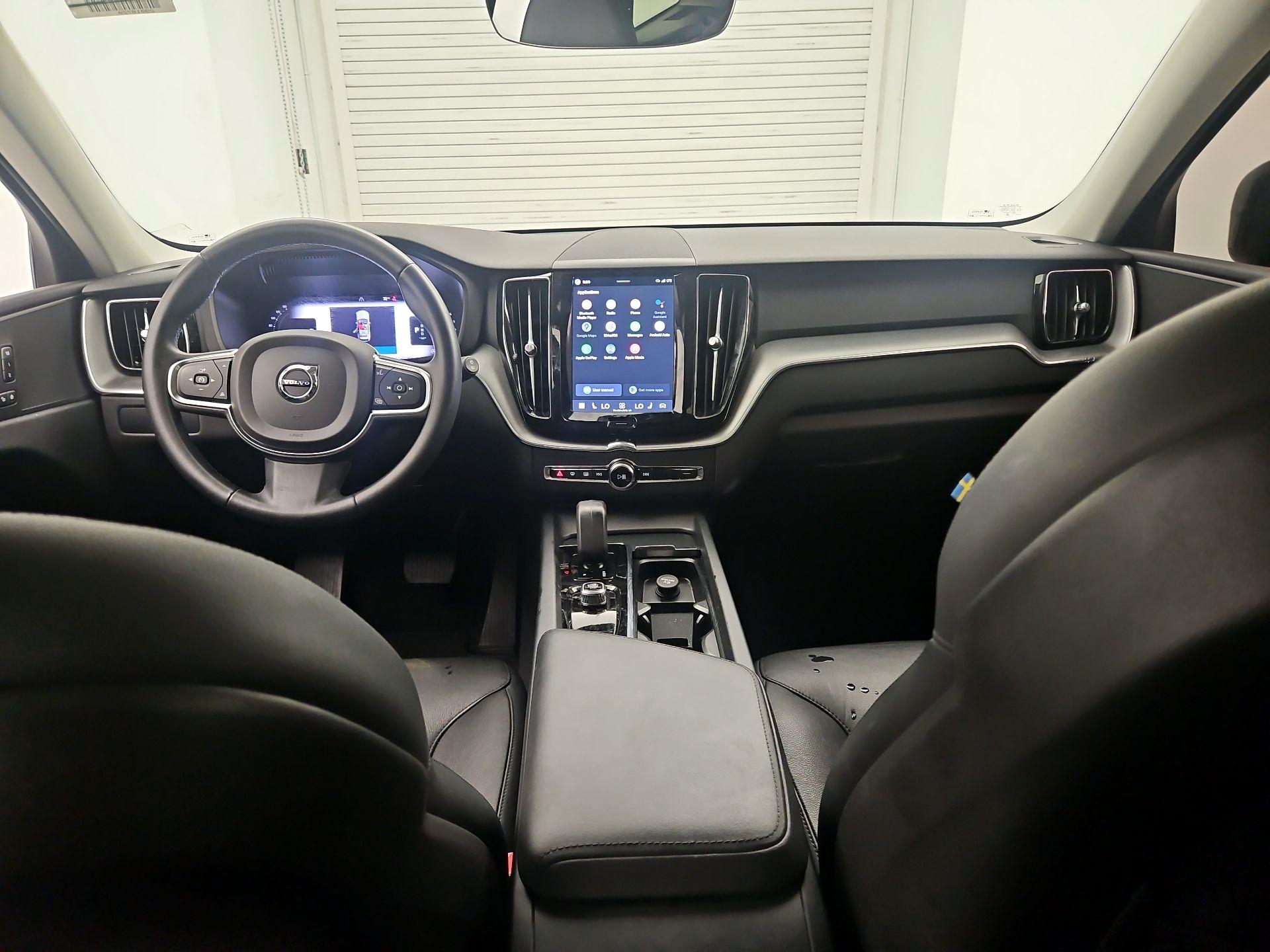 Thumbnail: 2024 Volvo XC60 - 9