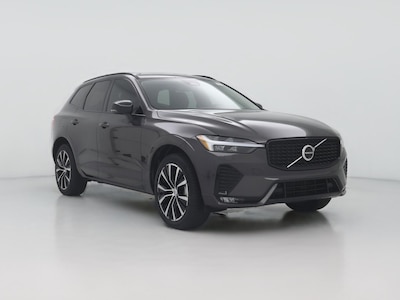2024 Volvo XC60 B5 Plus Dark Theme