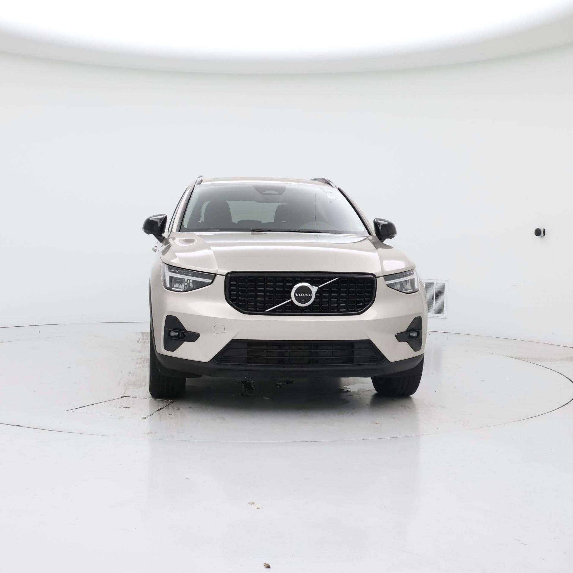 Thumbnail: 2024 Volvo XC40 - 5