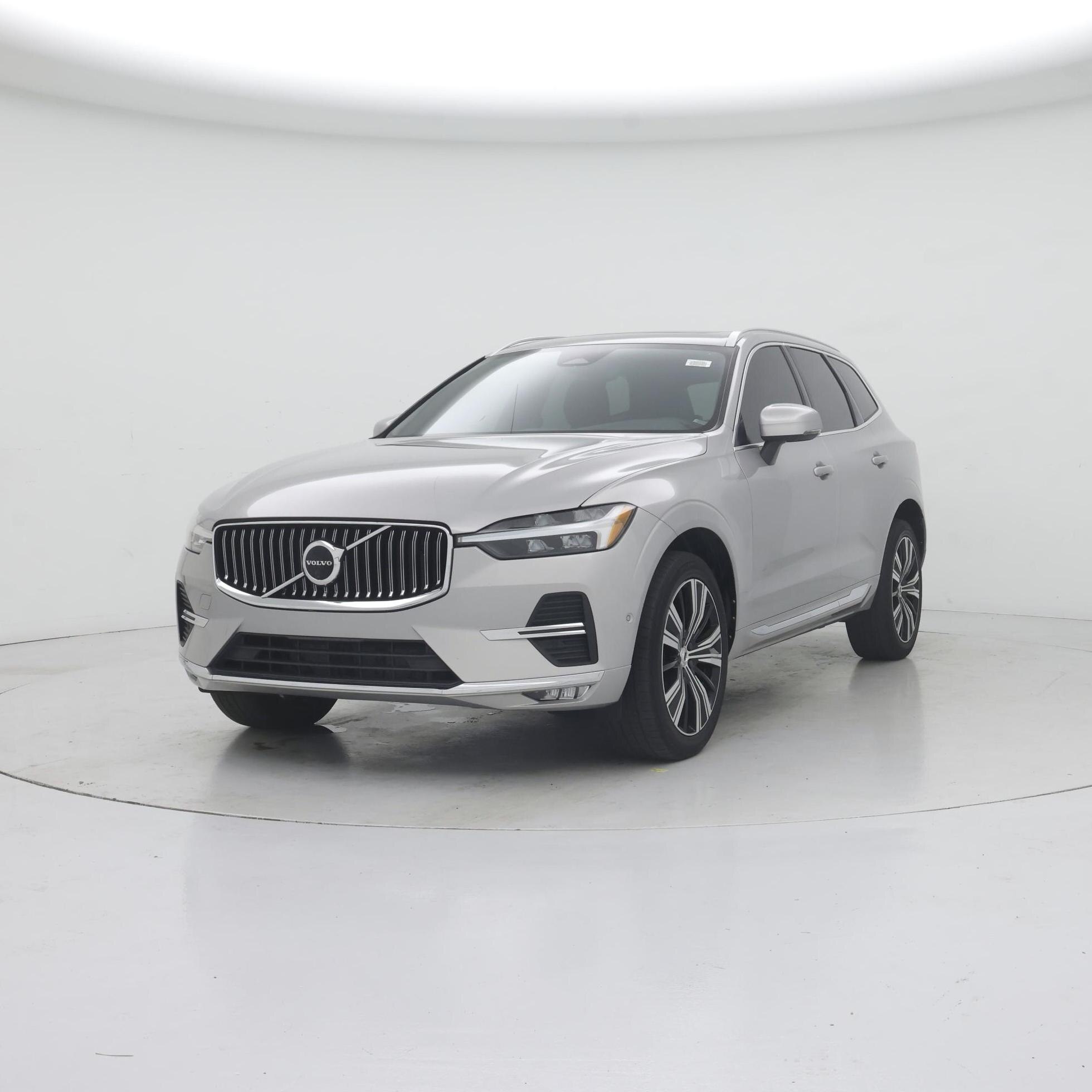 Thumbnail: 2023 Volvo XC60 - 4