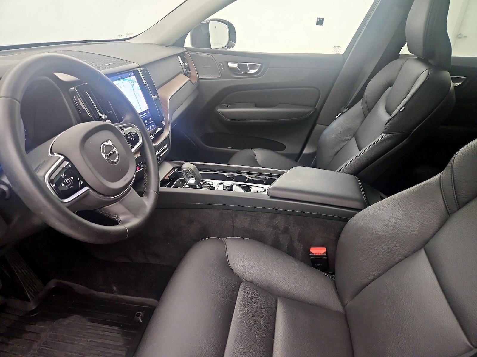 2023 Volvo XC60 Plus - Photo 12